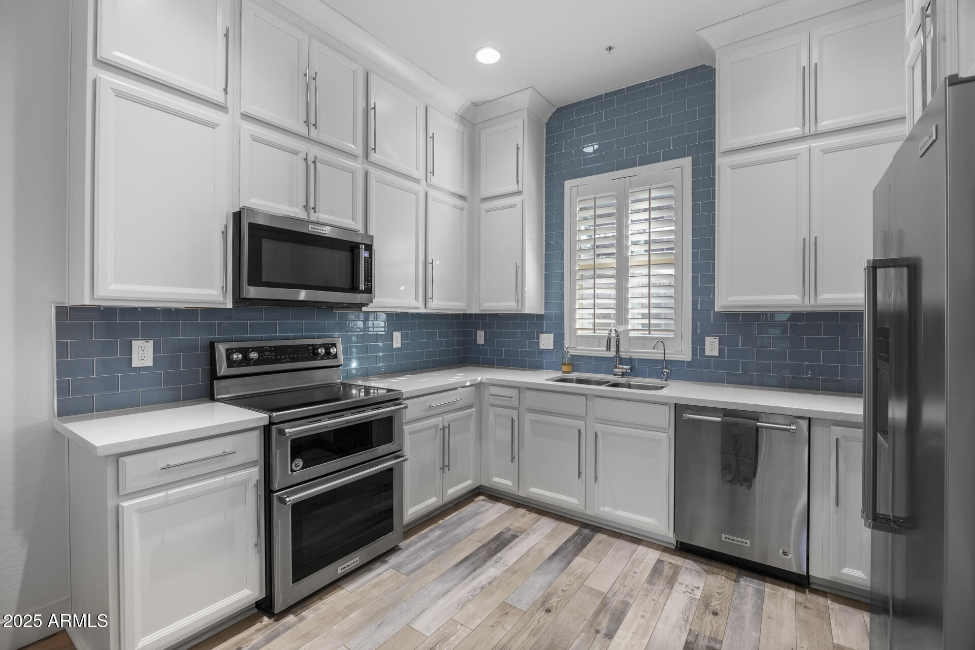 6565 E THOMAS Road 1141