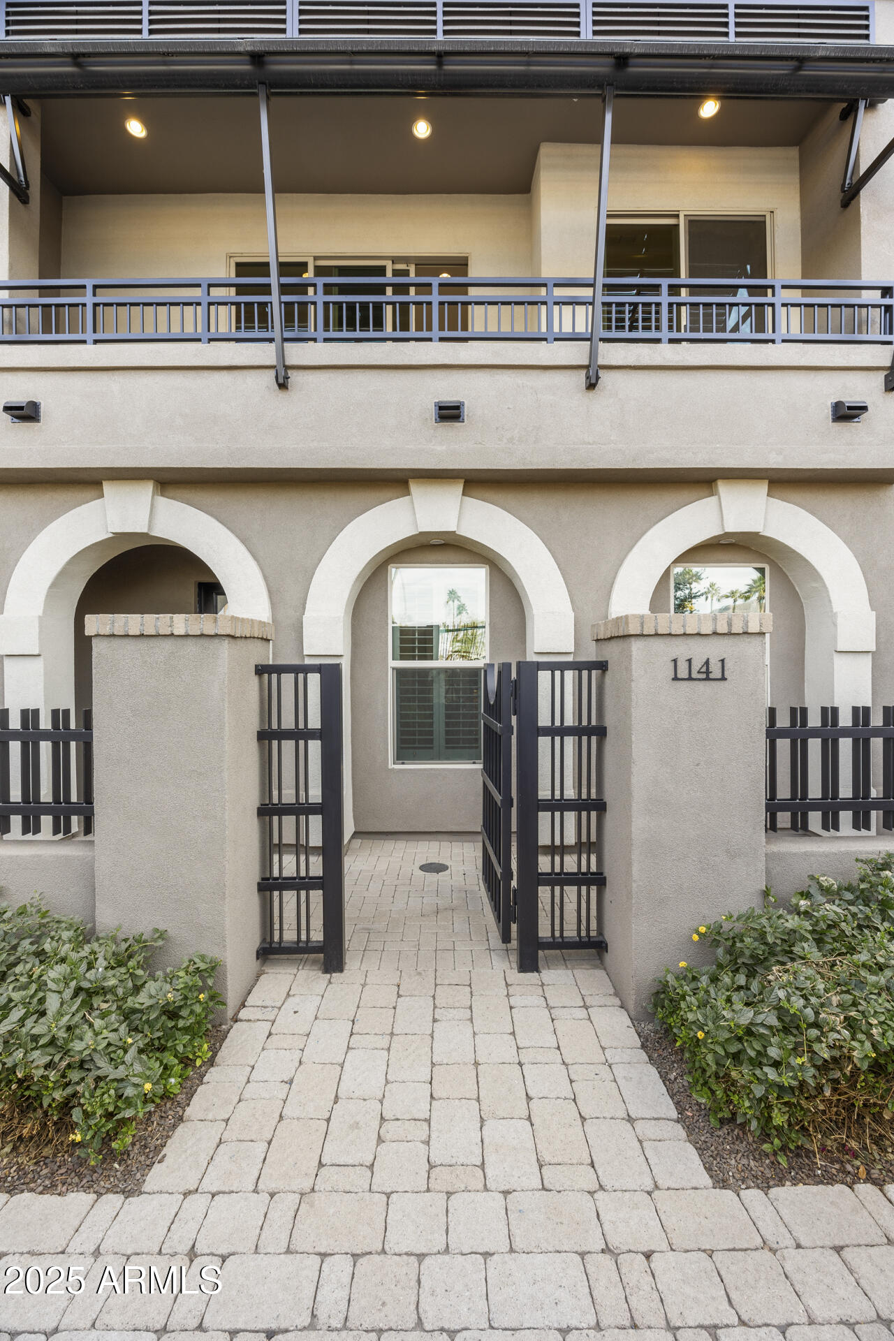 6565 E THOMAS Road 1141