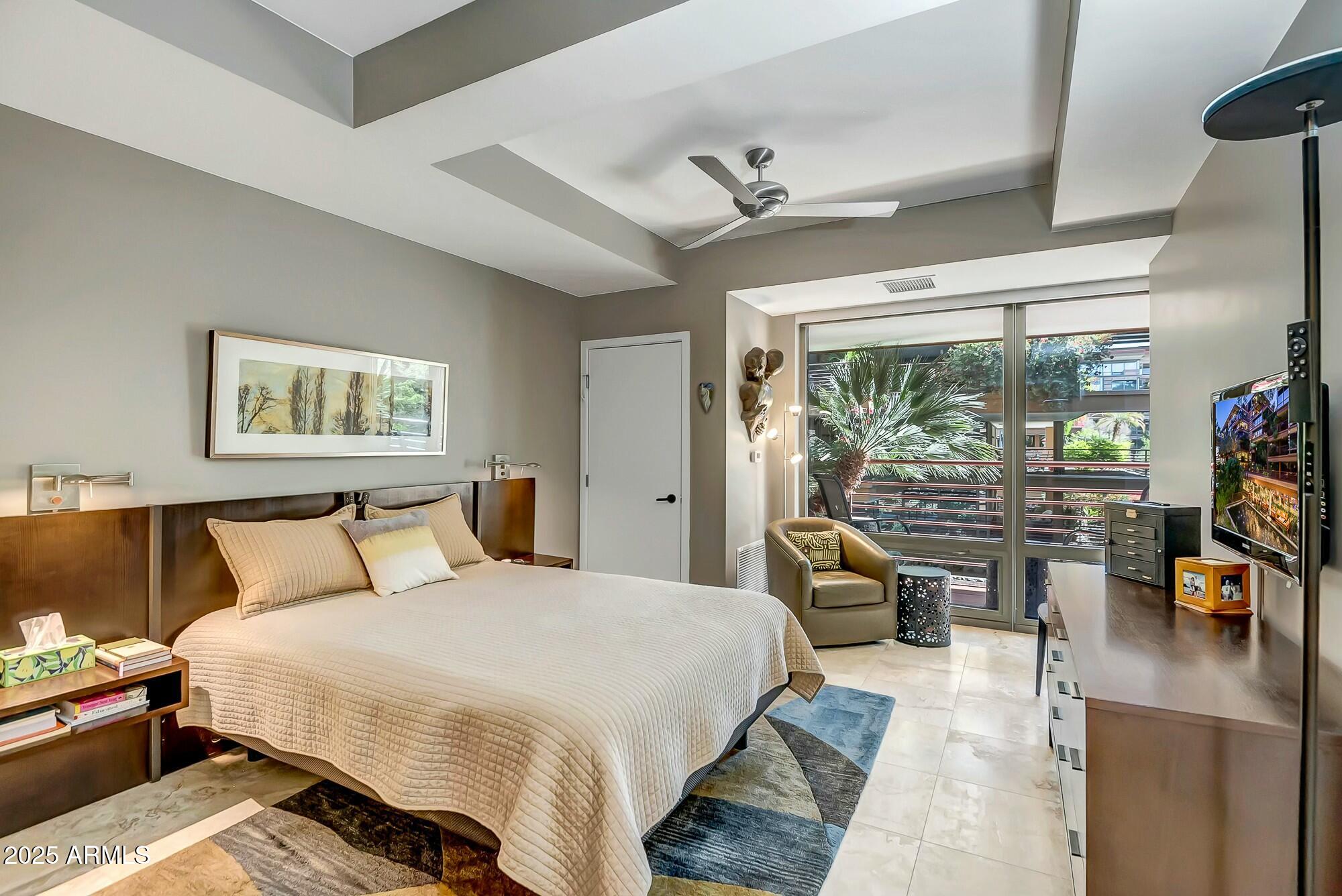 7131 E RANCHO VISTA Drive 3002