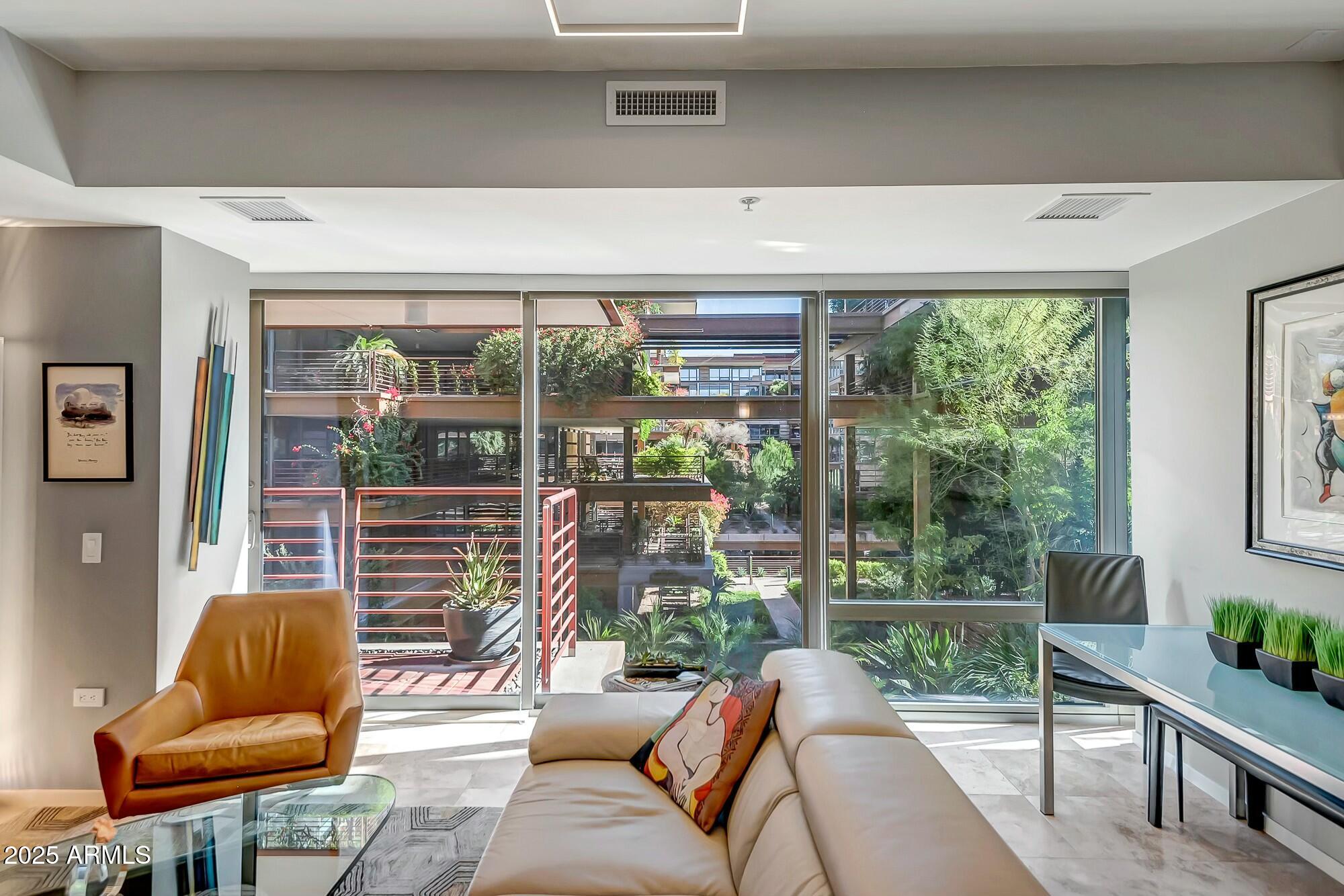7131 E RANCHO VISTA Drive 3002