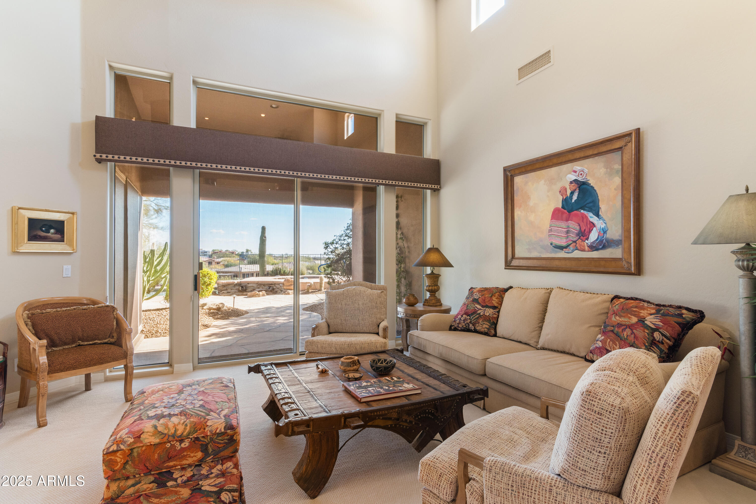 9619 N LONGFEATHER