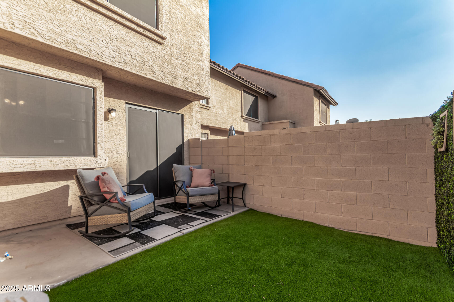 5704 E AIRE LIBRE Avenue 1209