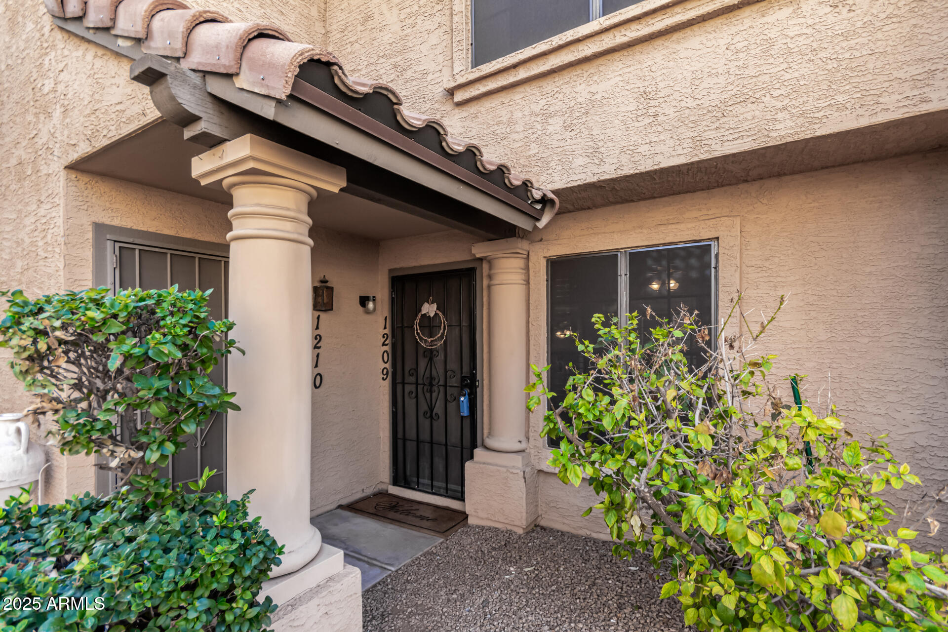 5704 E AIRE LIBRE Avenue 1209