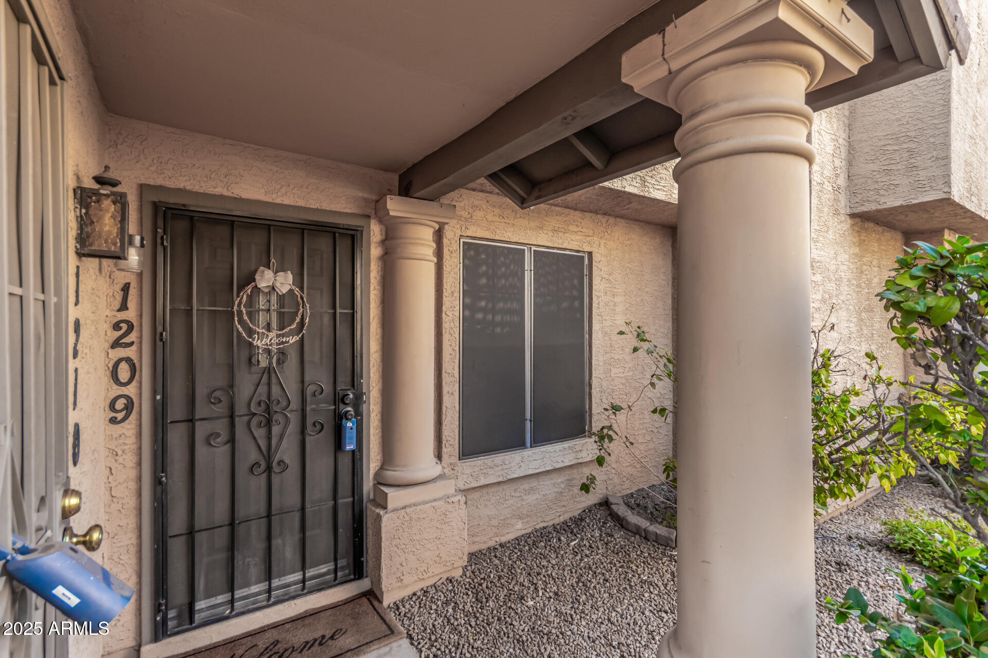 5704 E AIRE LIBRE Avenue 1209