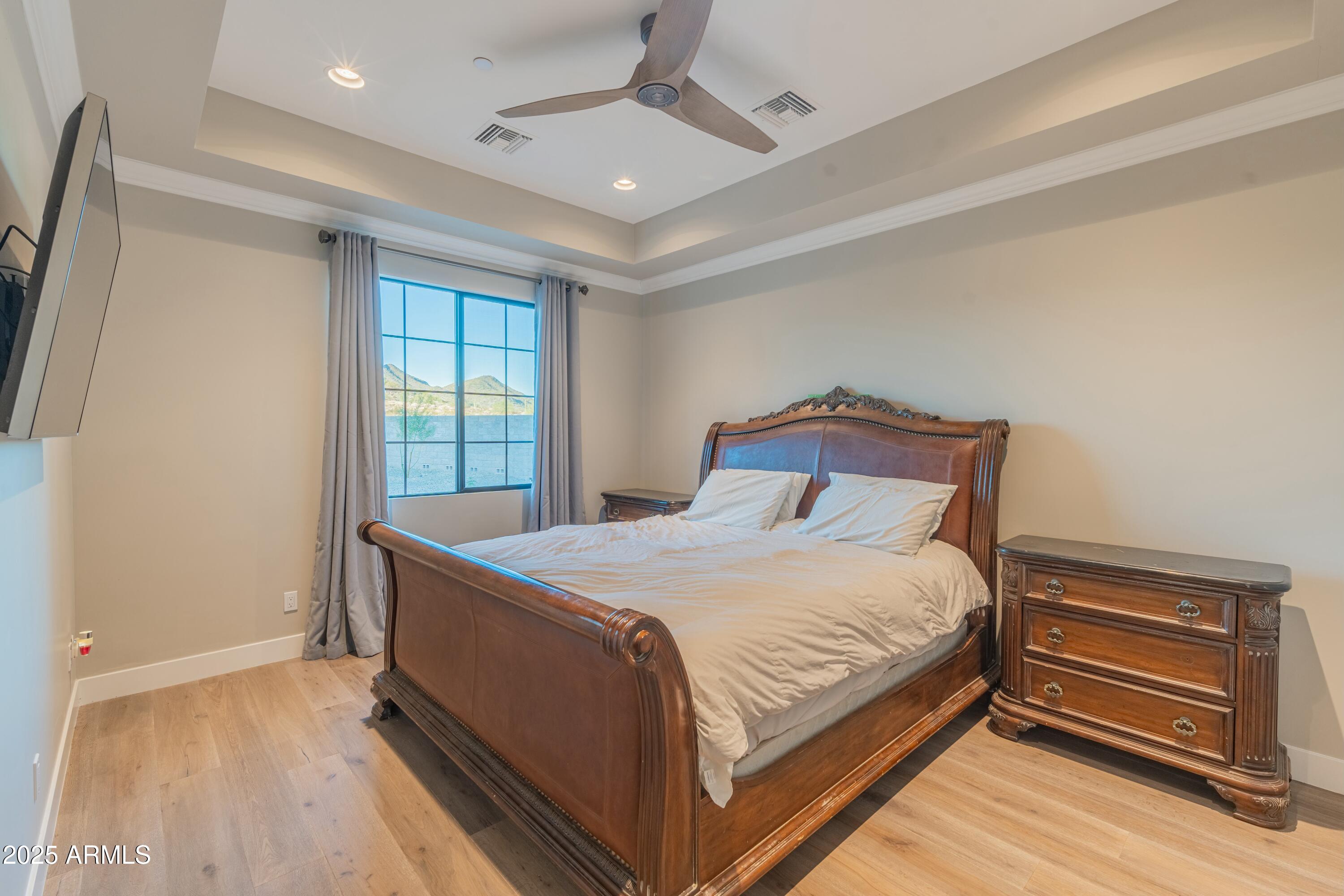 3162 E DOLORES Road