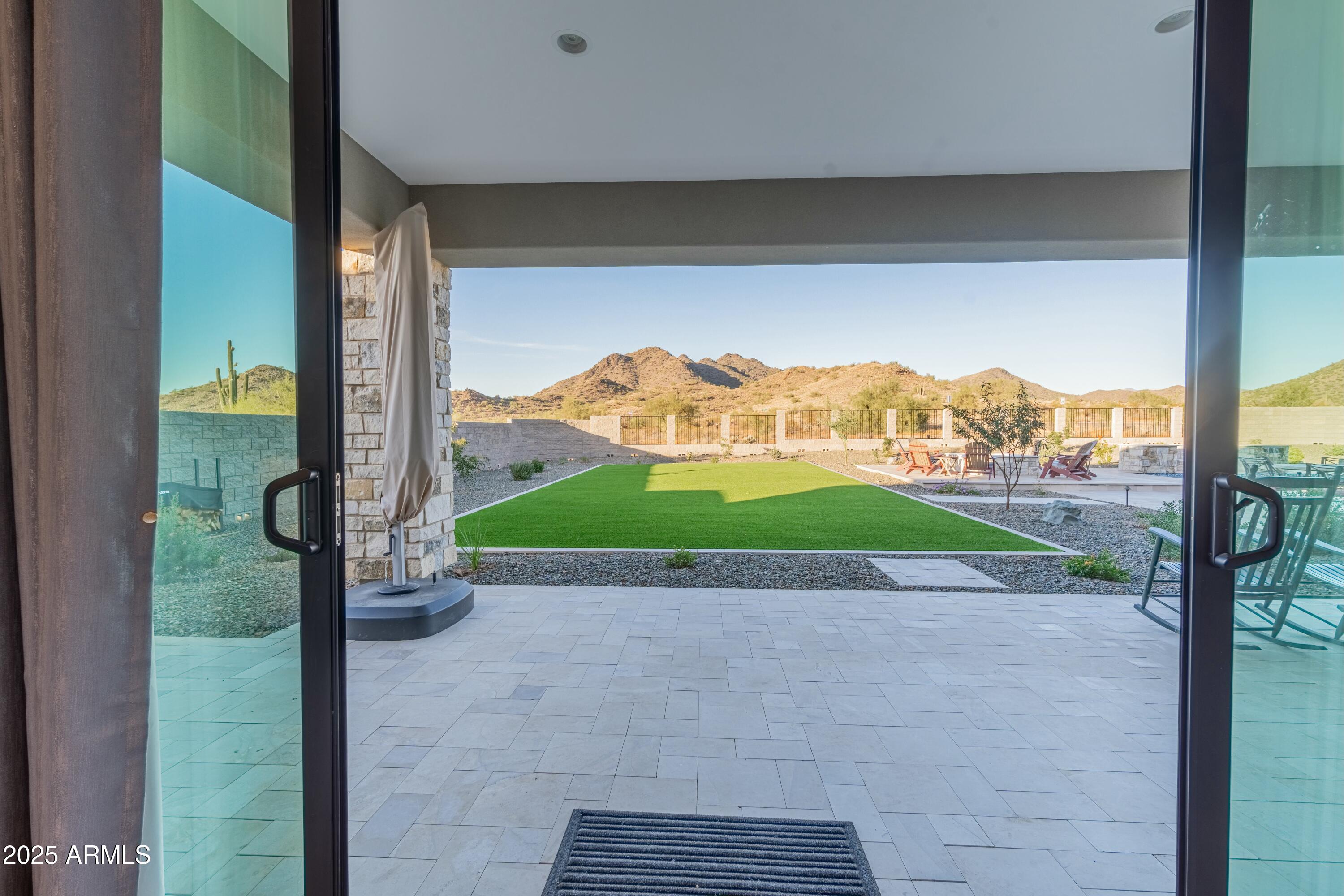 3162 E DOLORES Road