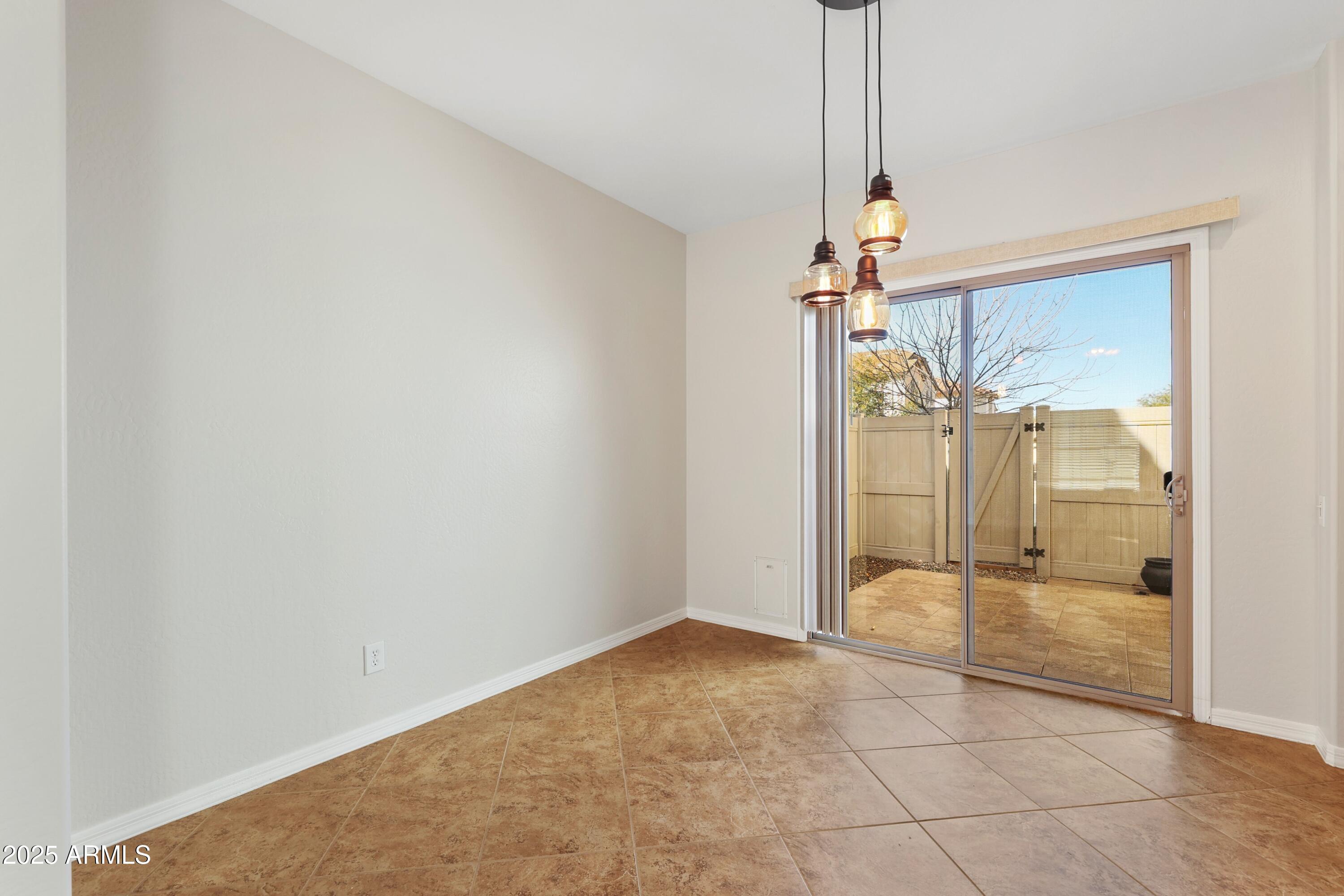 26733 N 53RD Lane