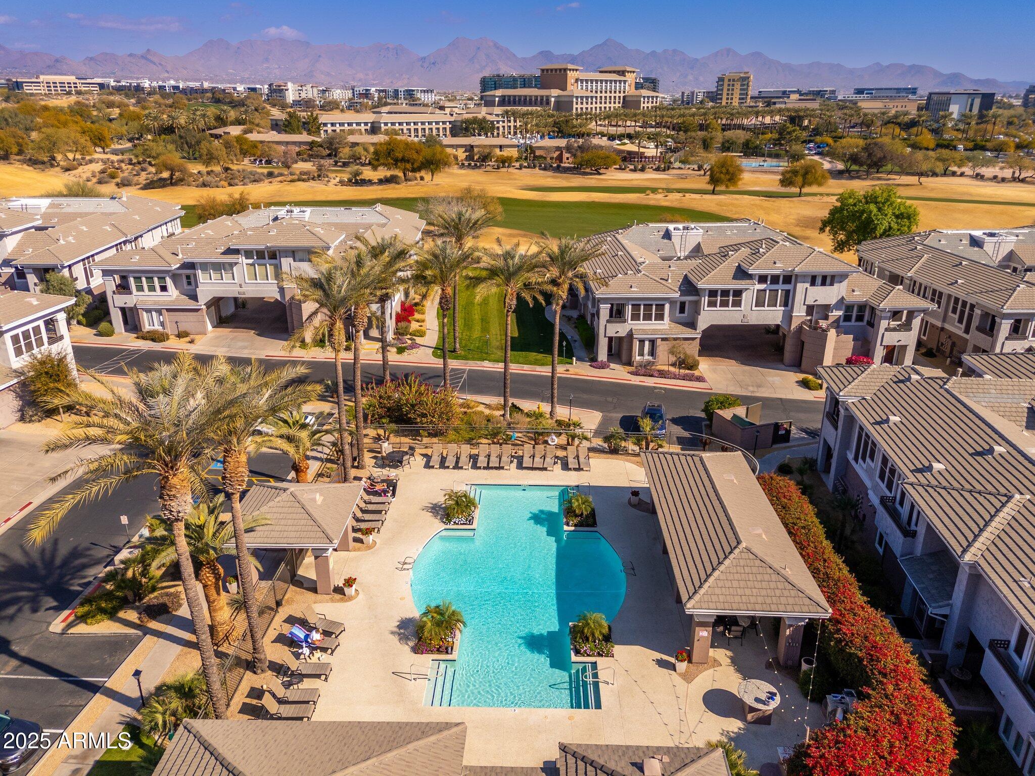 15221 N CLUBGATE Drive 1141