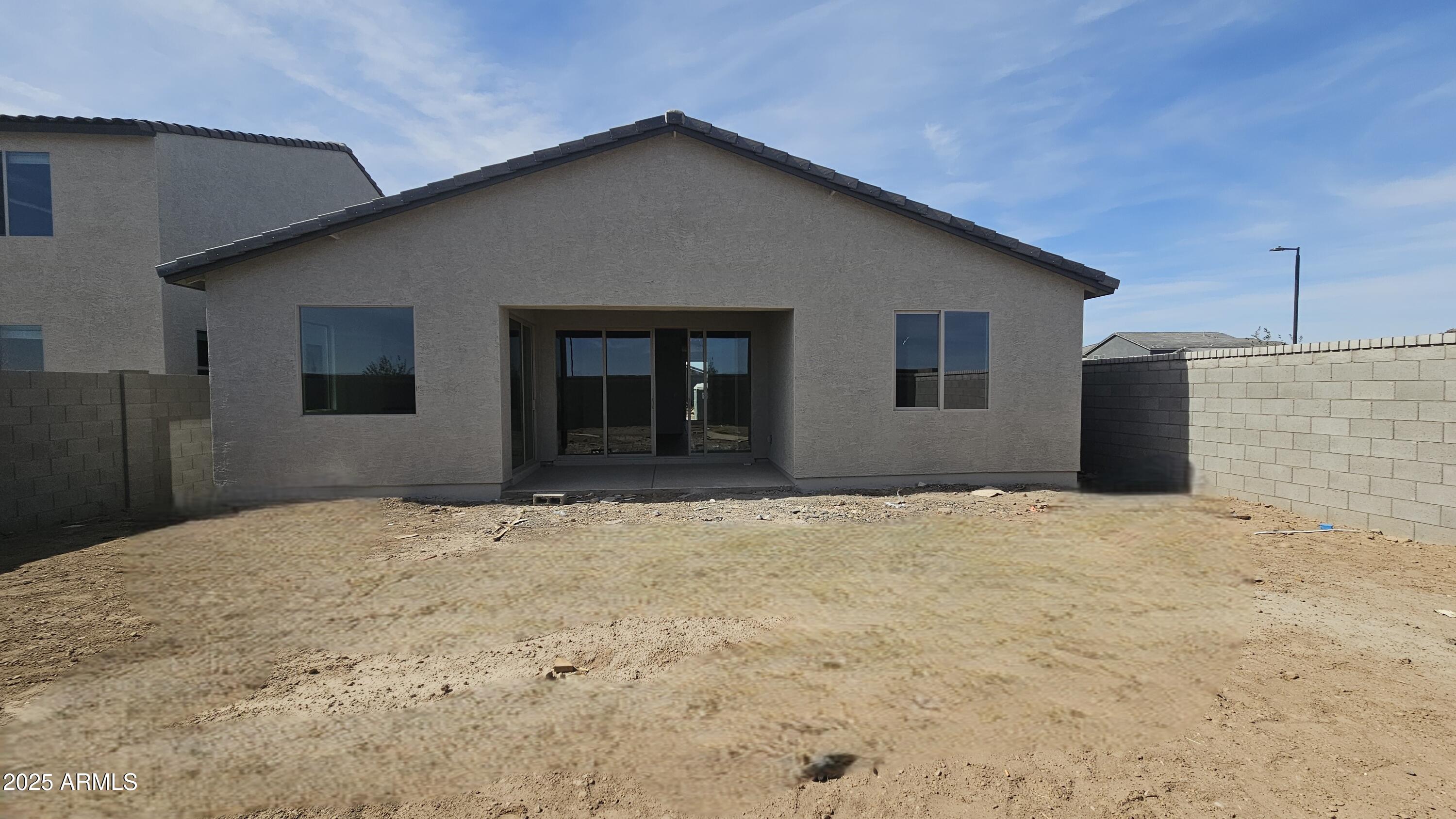 37633 N COWBOY Lane