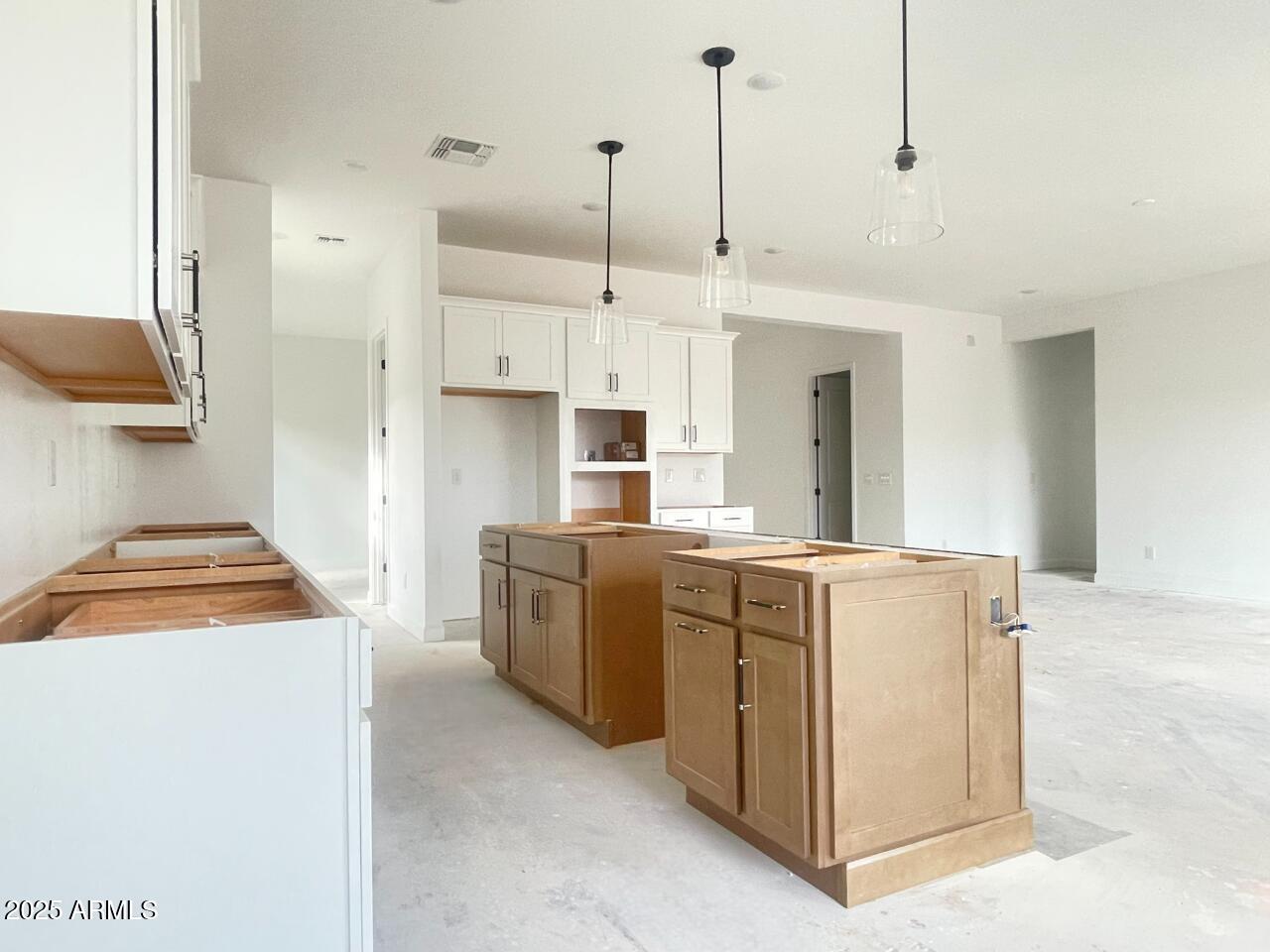 22725 E LORDS Way