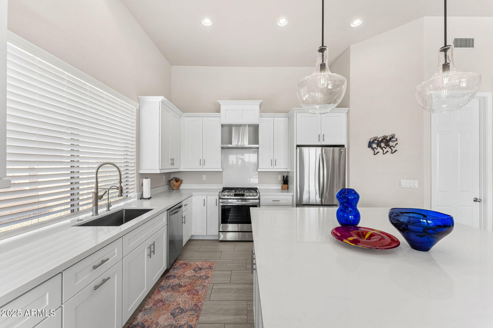 9523 E SANDY VISTA Drive