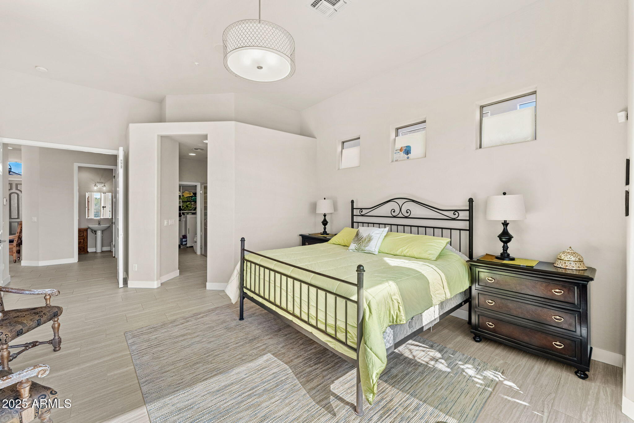9523 E SANDY VISTA Drive