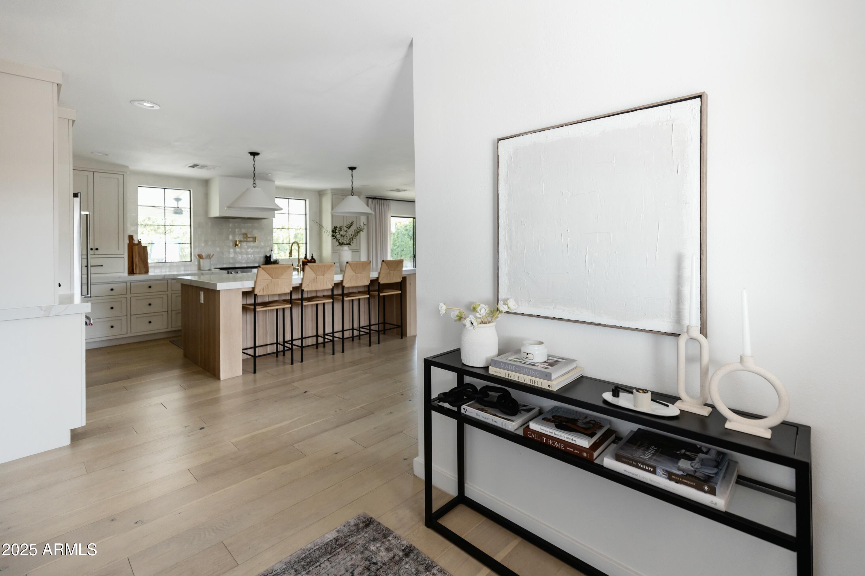 8708 E SELLS Drive