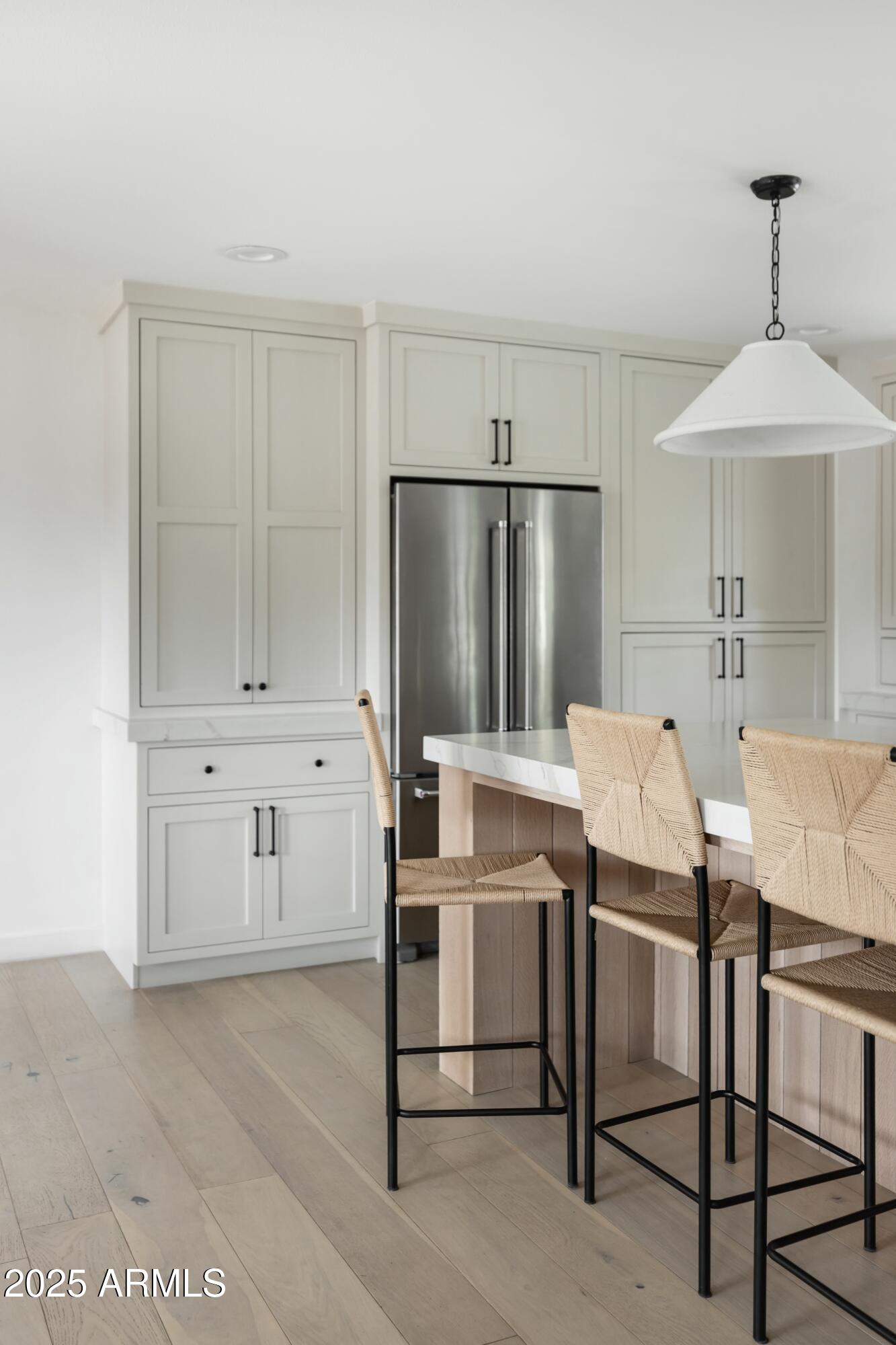 8708 E SELLS Drive