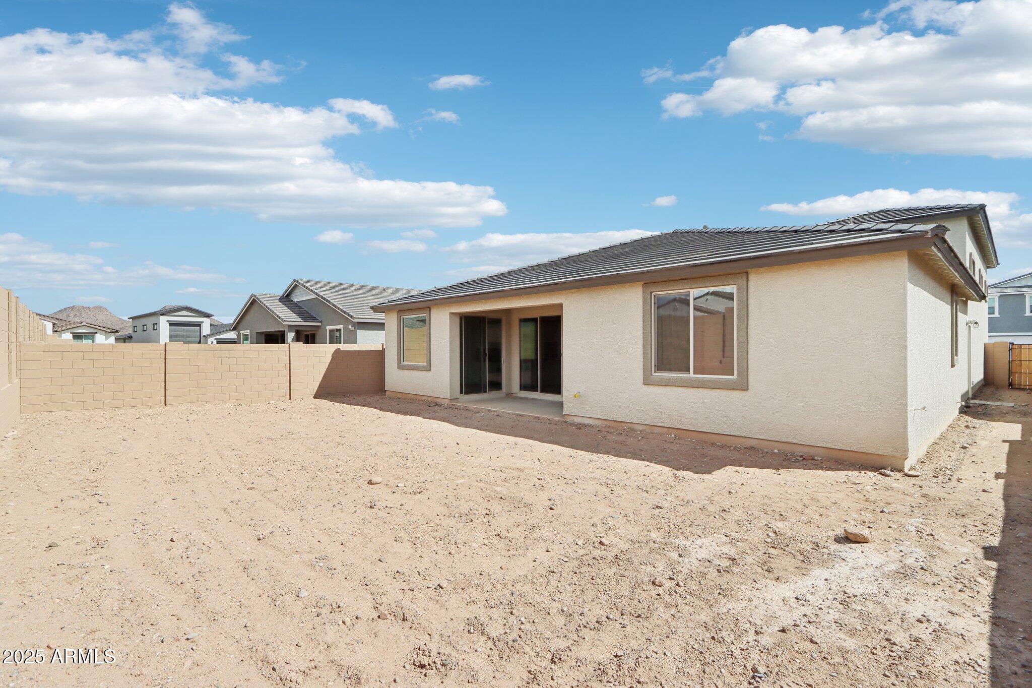 7654 W TETHER Trail