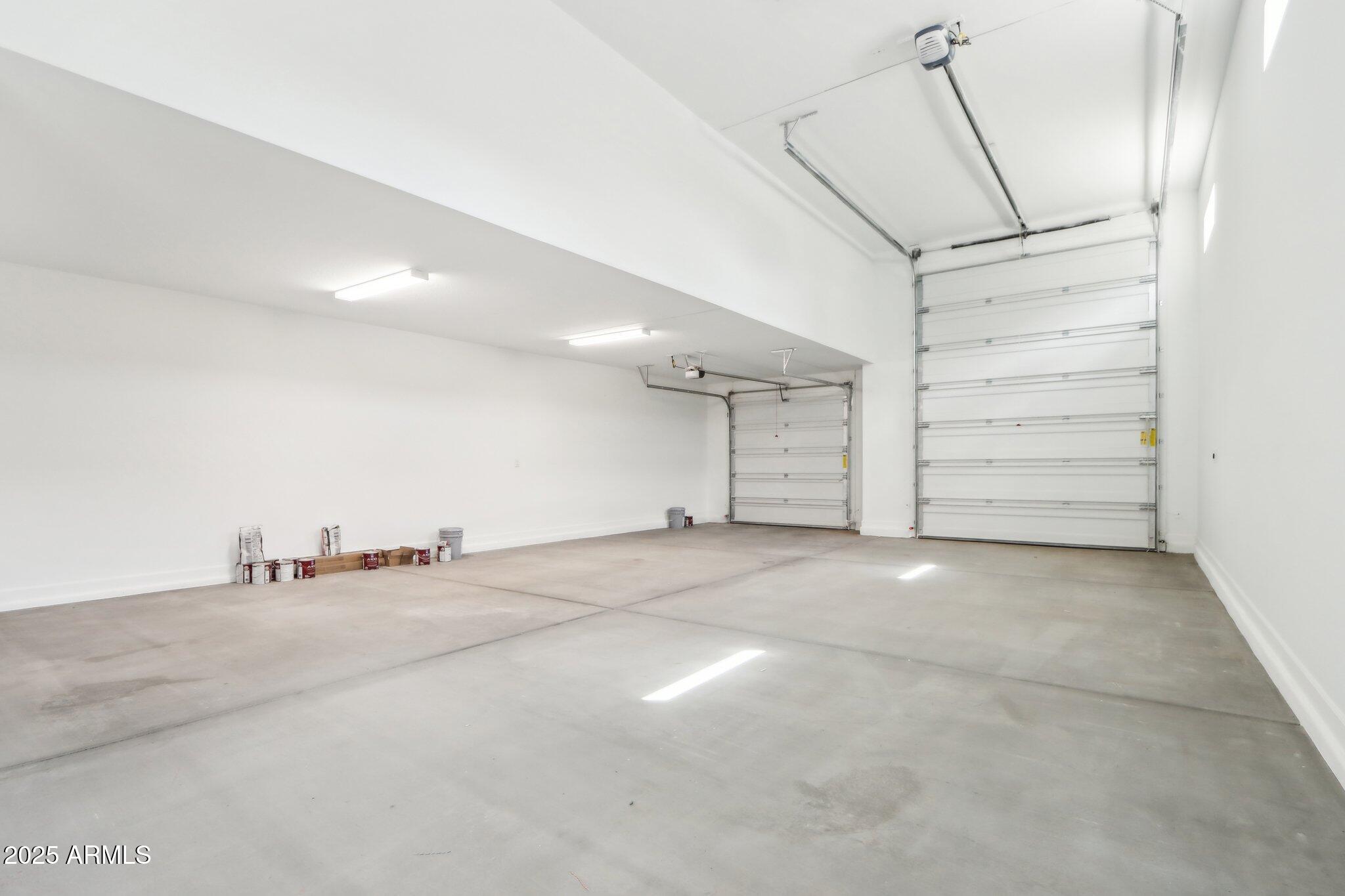 7654 W TETHER Trail