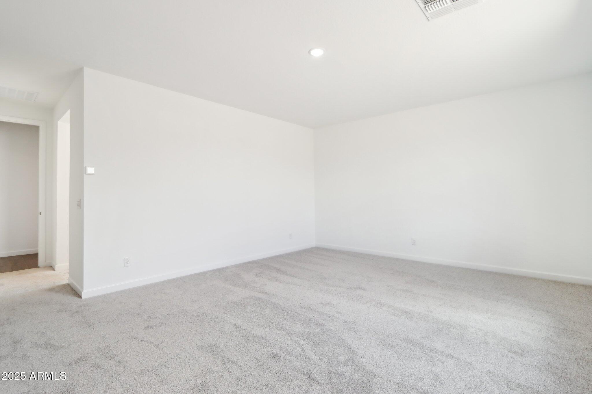 7654 W TETHER Trail