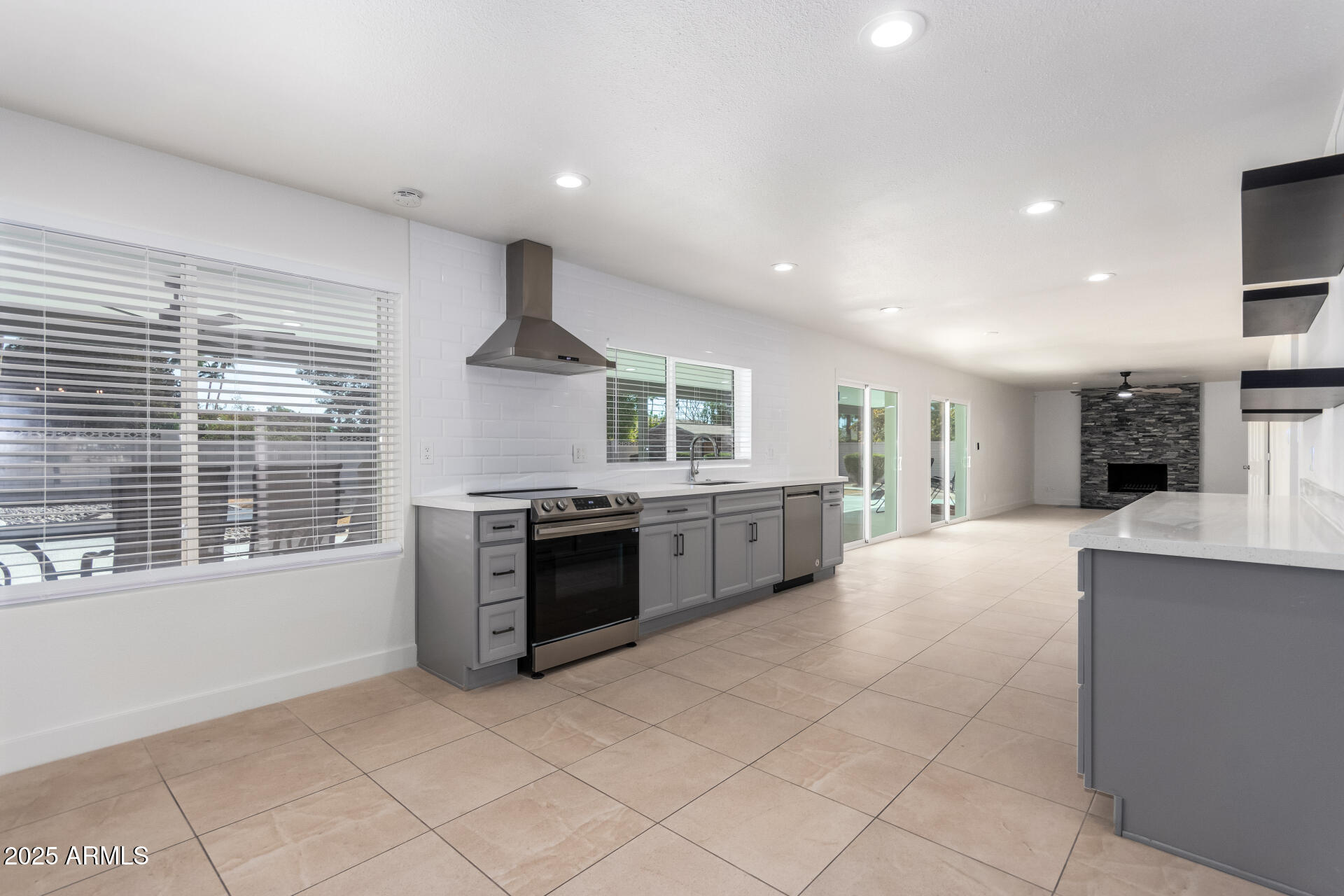 13627 N 57th Place