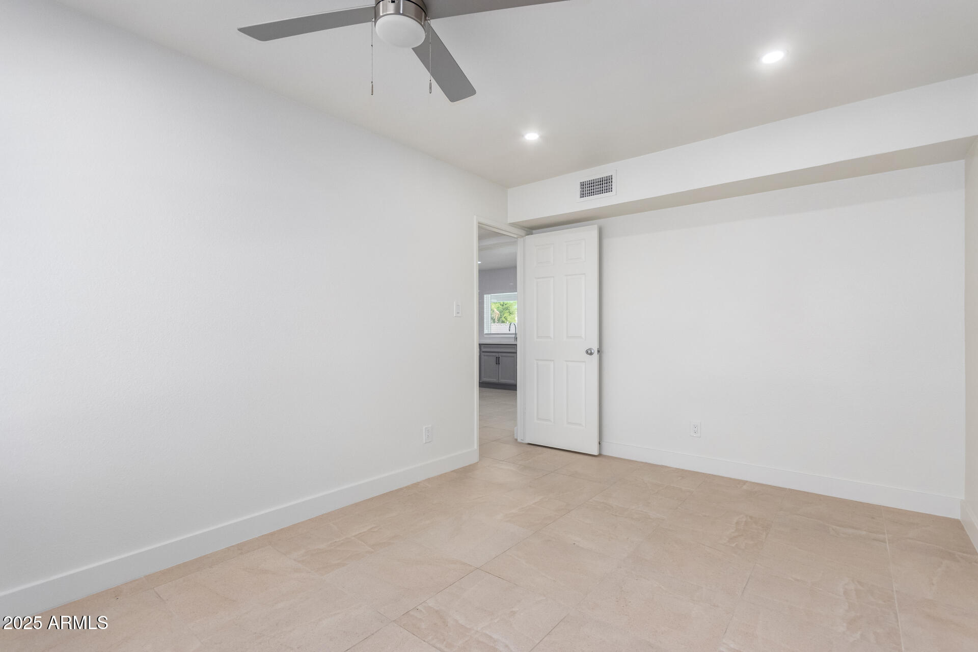 13627 N 57th Place