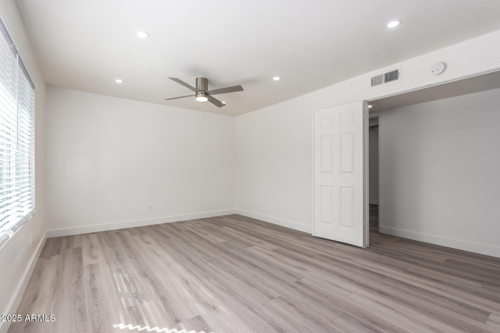 13627 N 57th Place