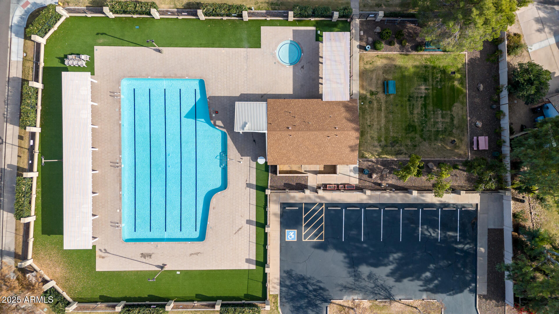 4606 W CONTINENTAL Drive