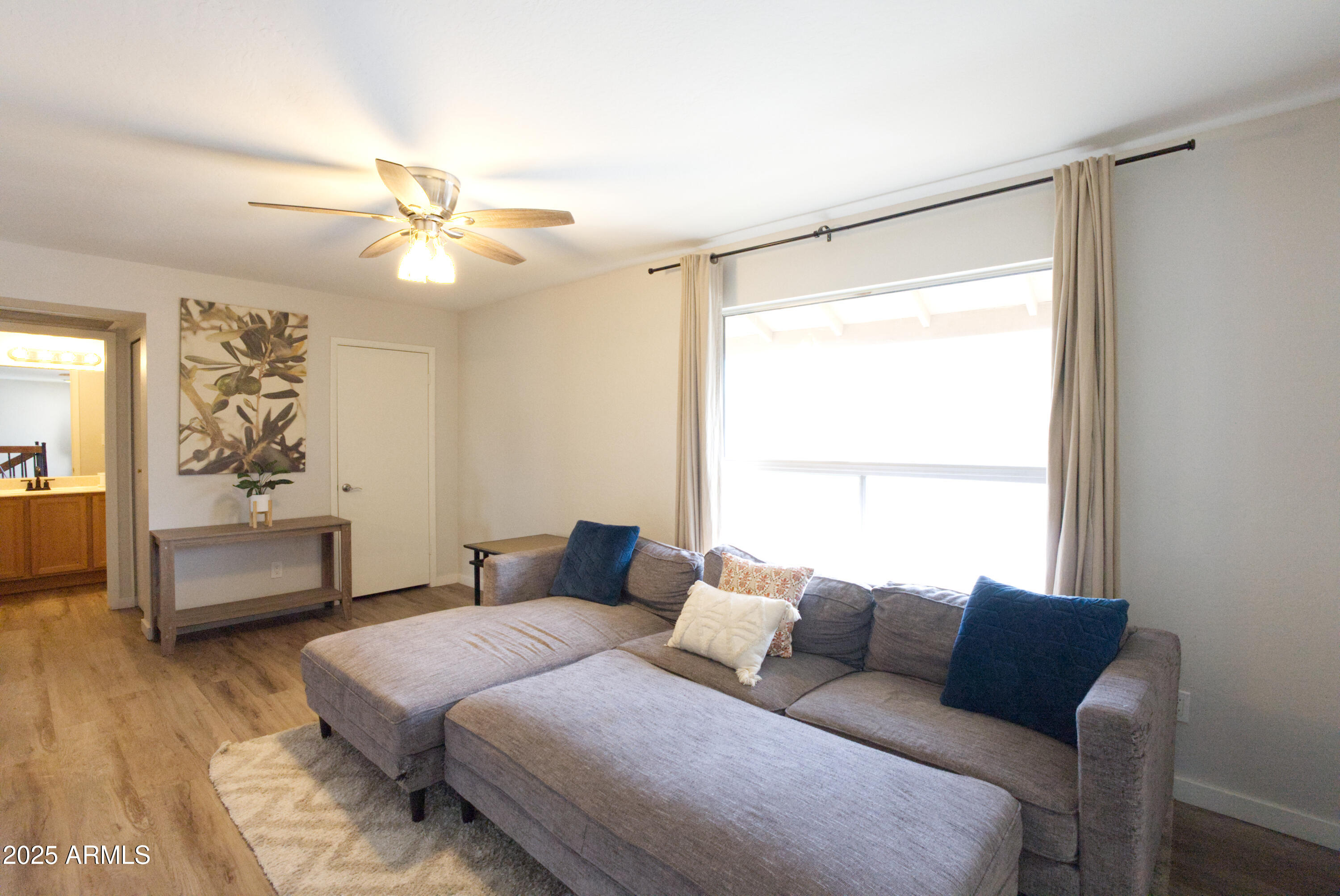 4606 W CONTINENTAL Drive