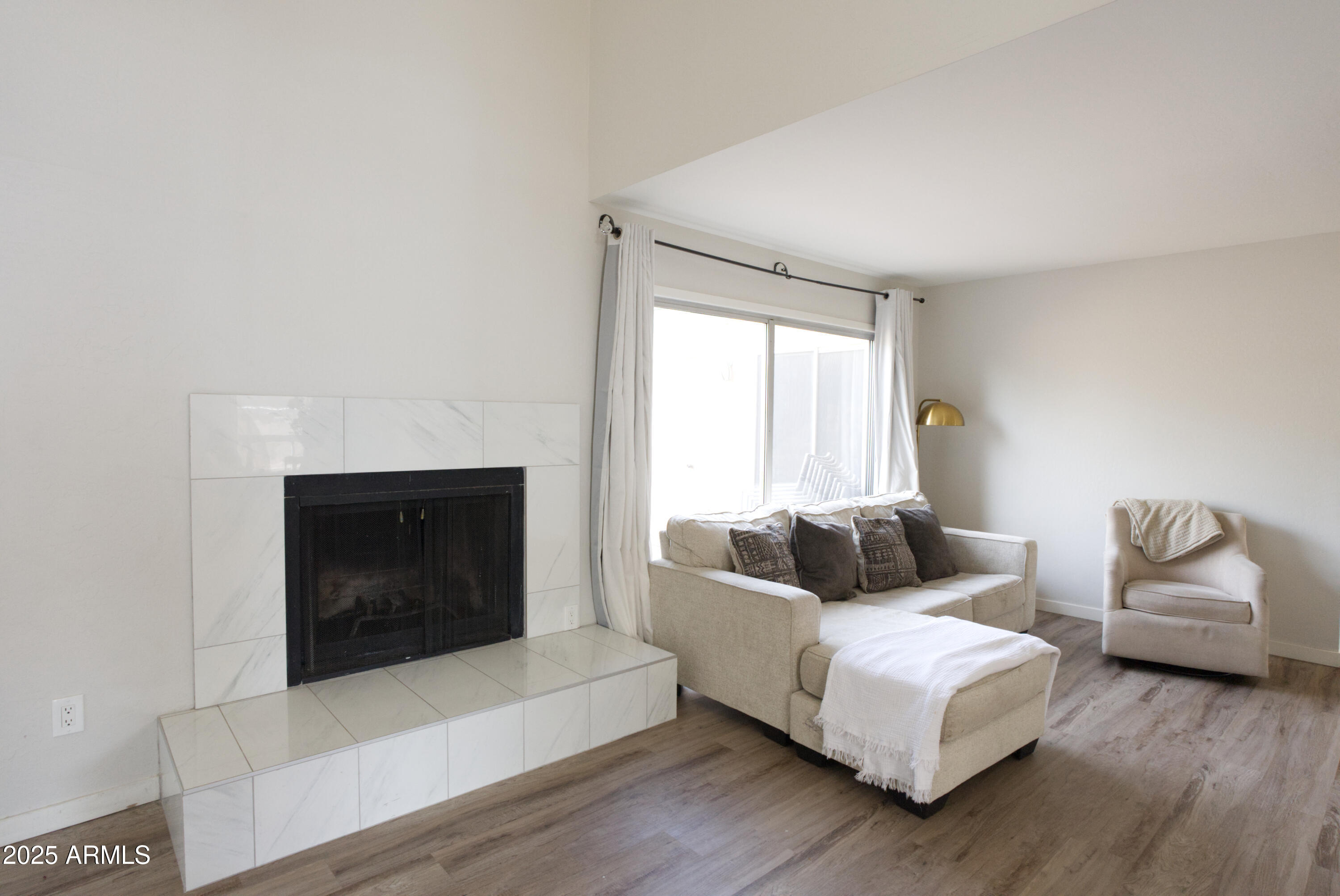 4606 W CONTINENTAL Drive