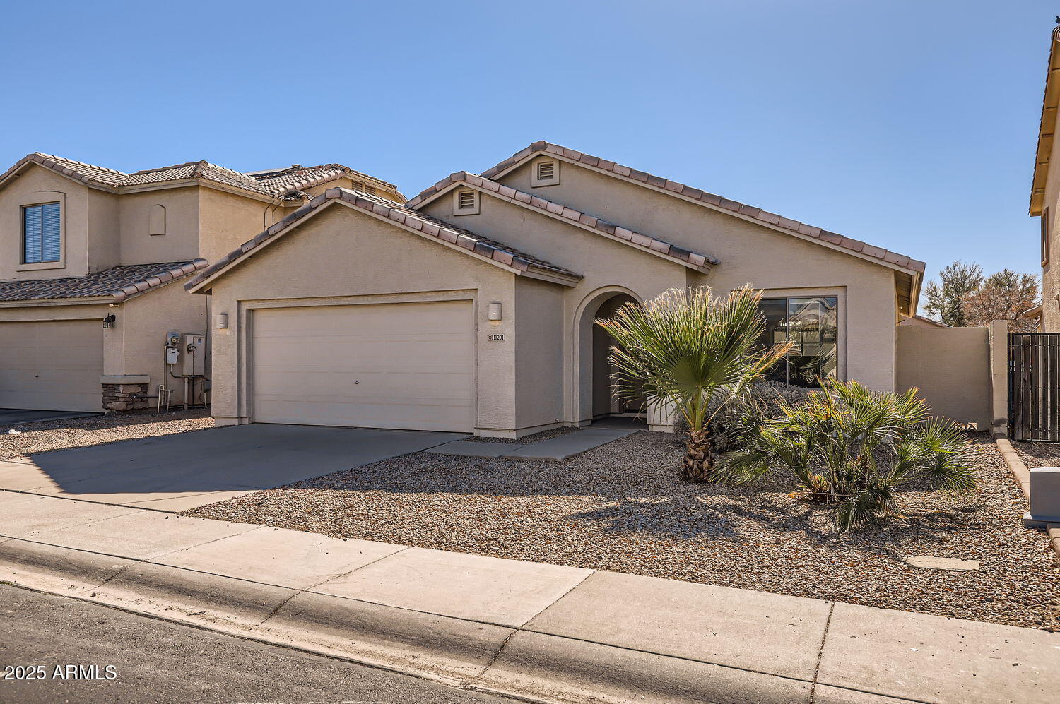 11201 W ELM Lane