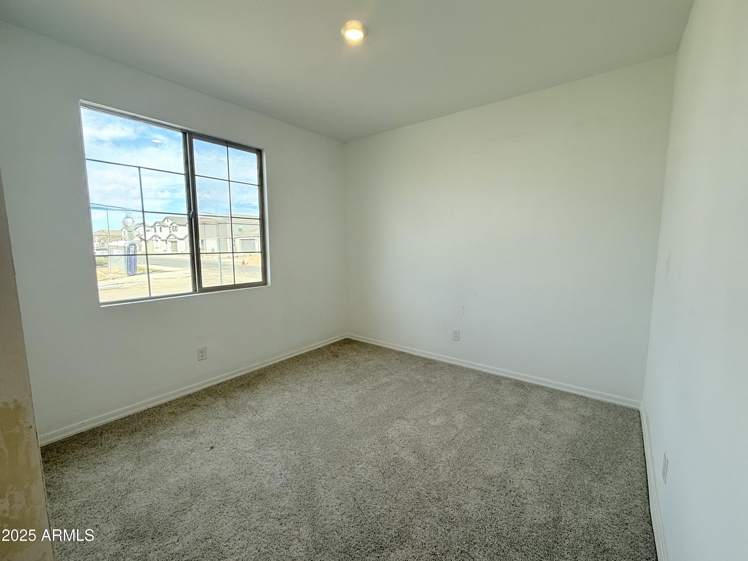 2447 E SPUR Drive