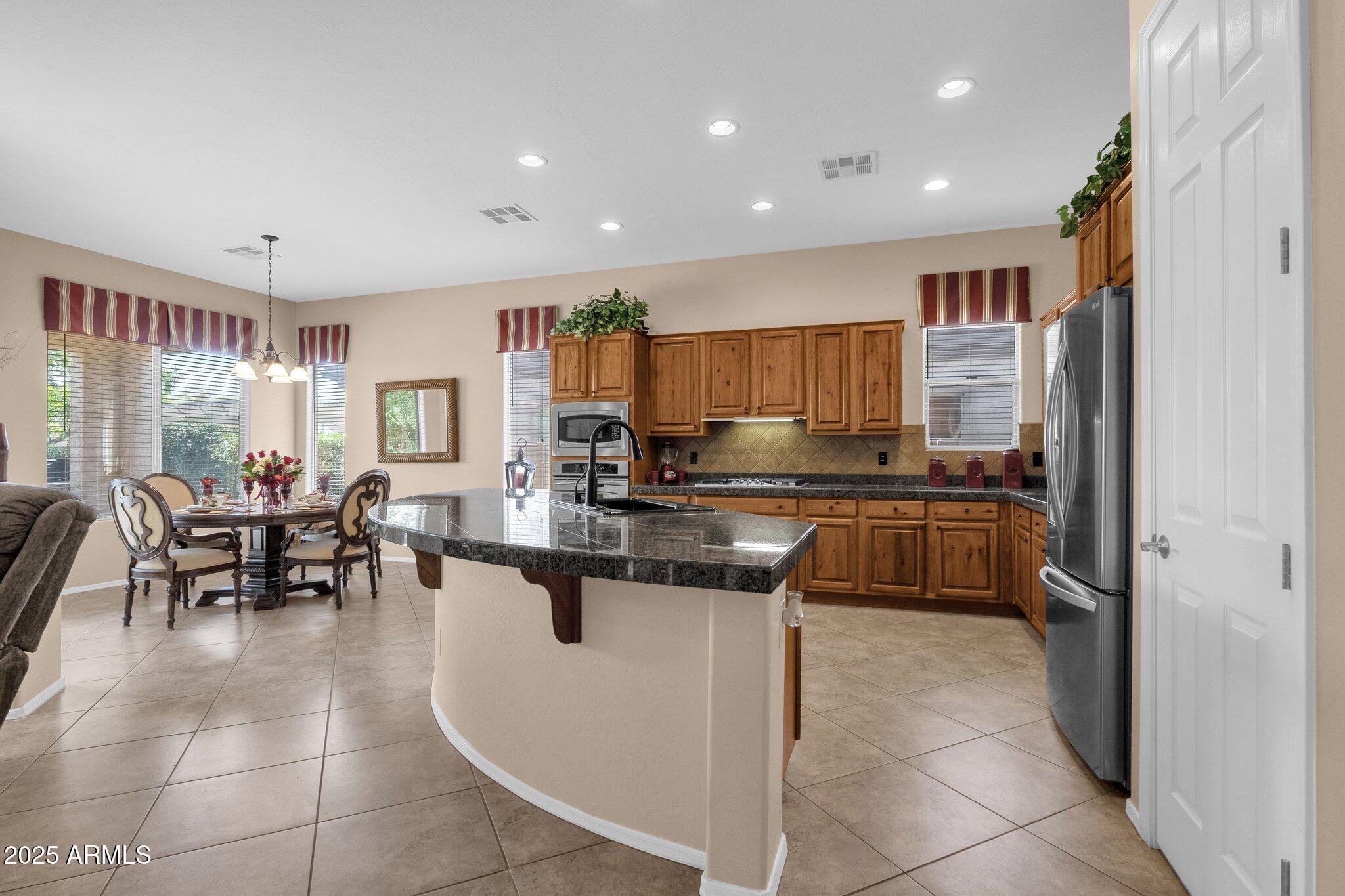 4221 E SOURWOOD Drive