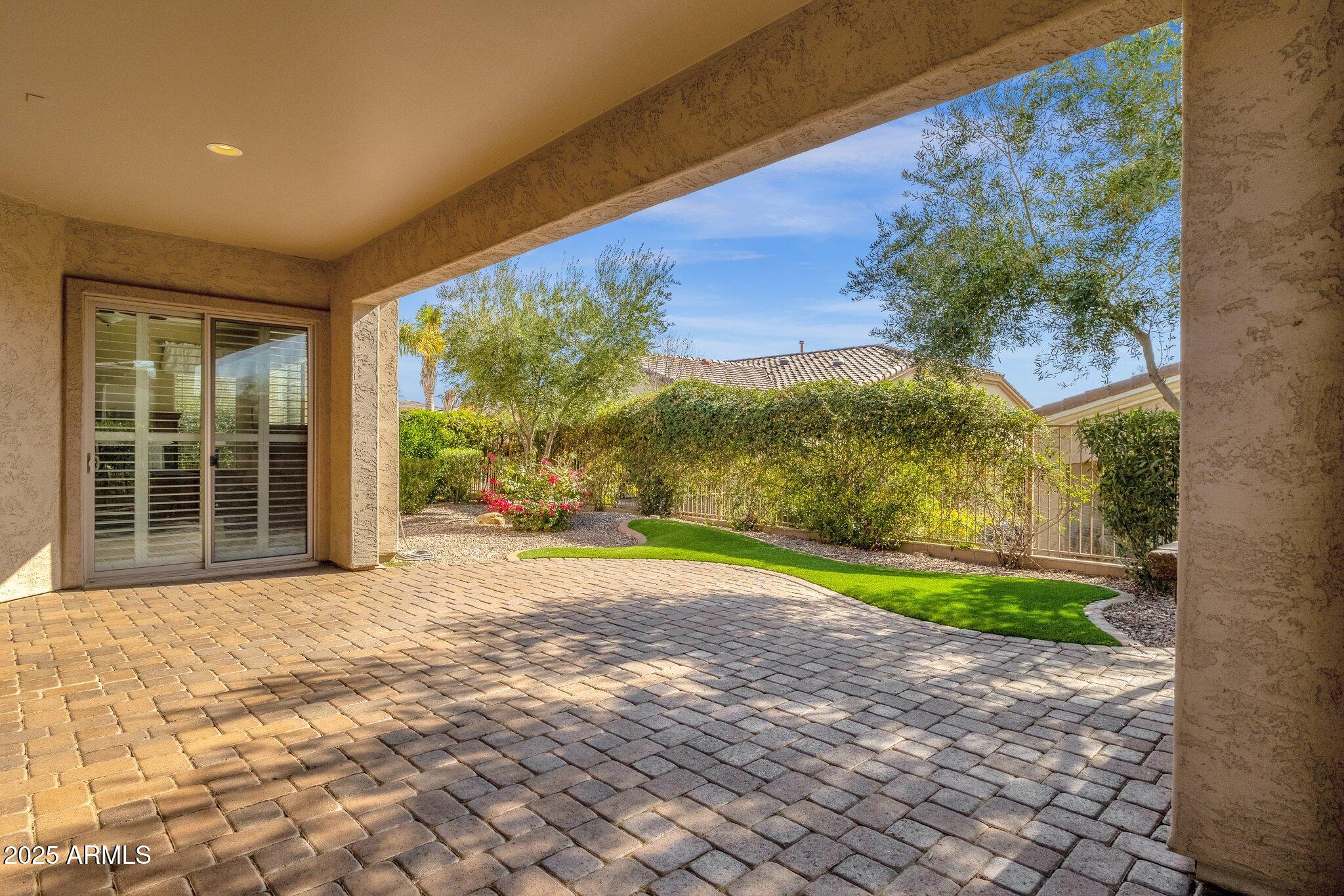4221 E SOURWOOD Drive