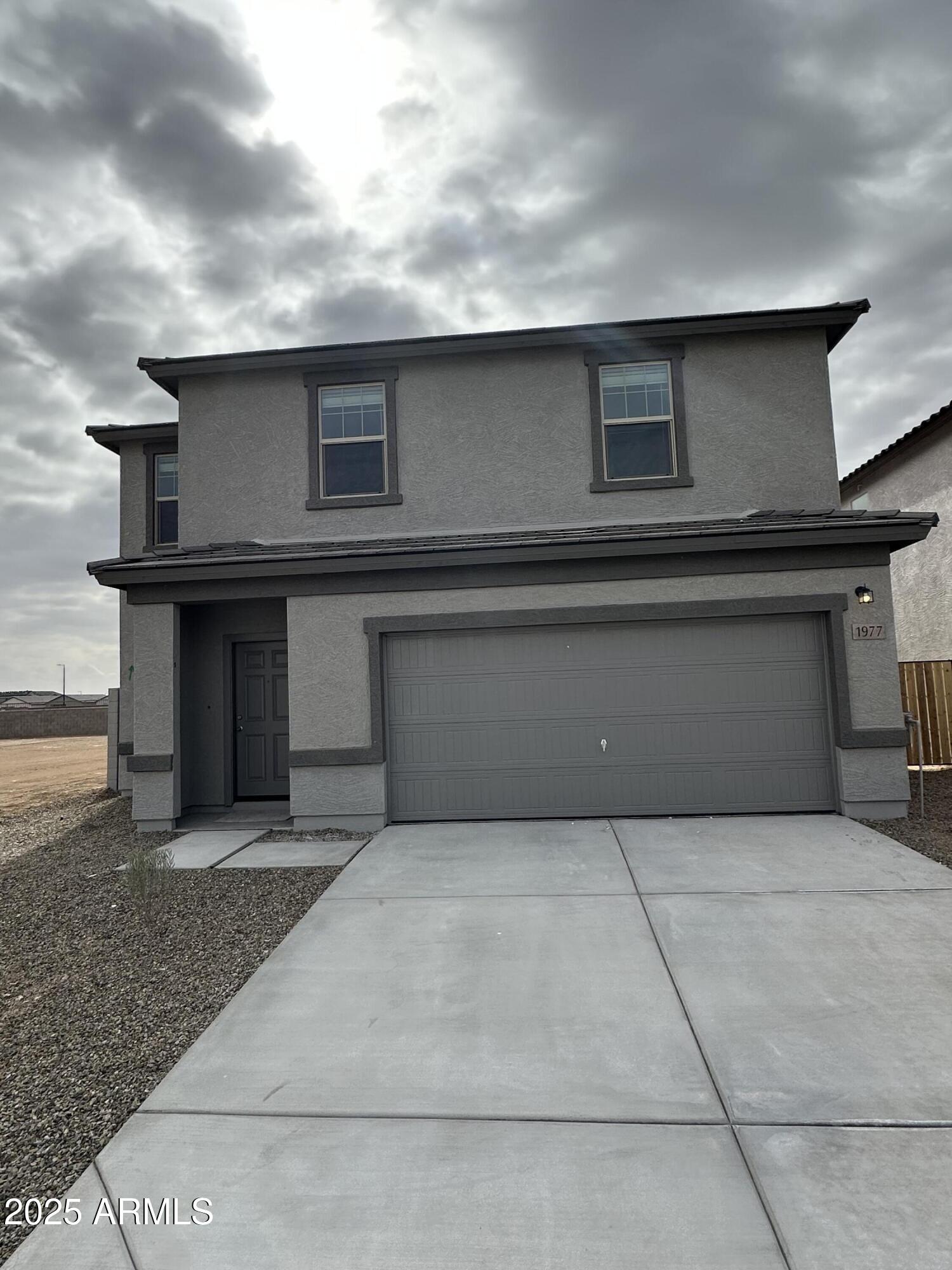 1977 E Harness Lane