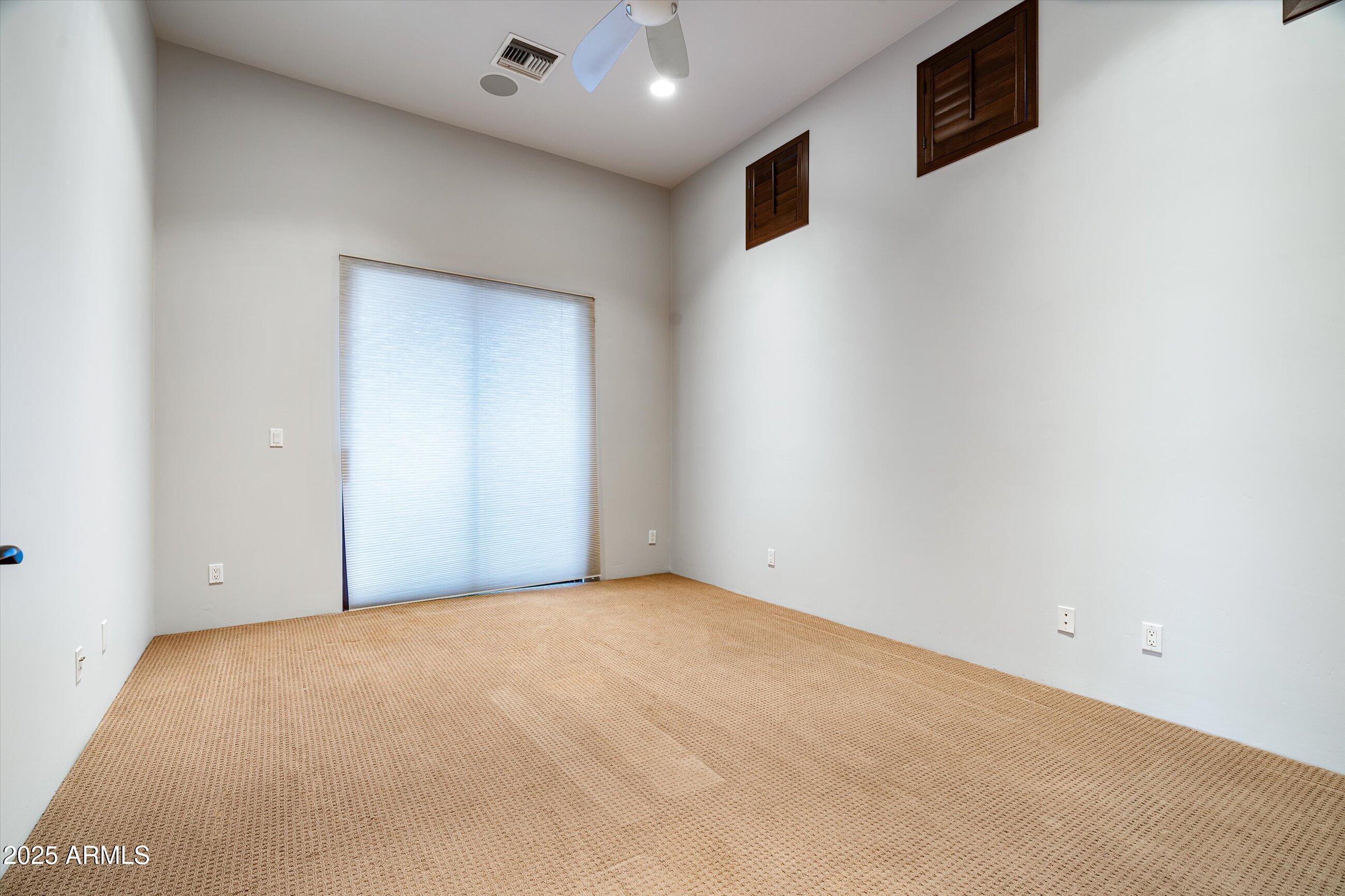 7025 E PANORAMA Drive