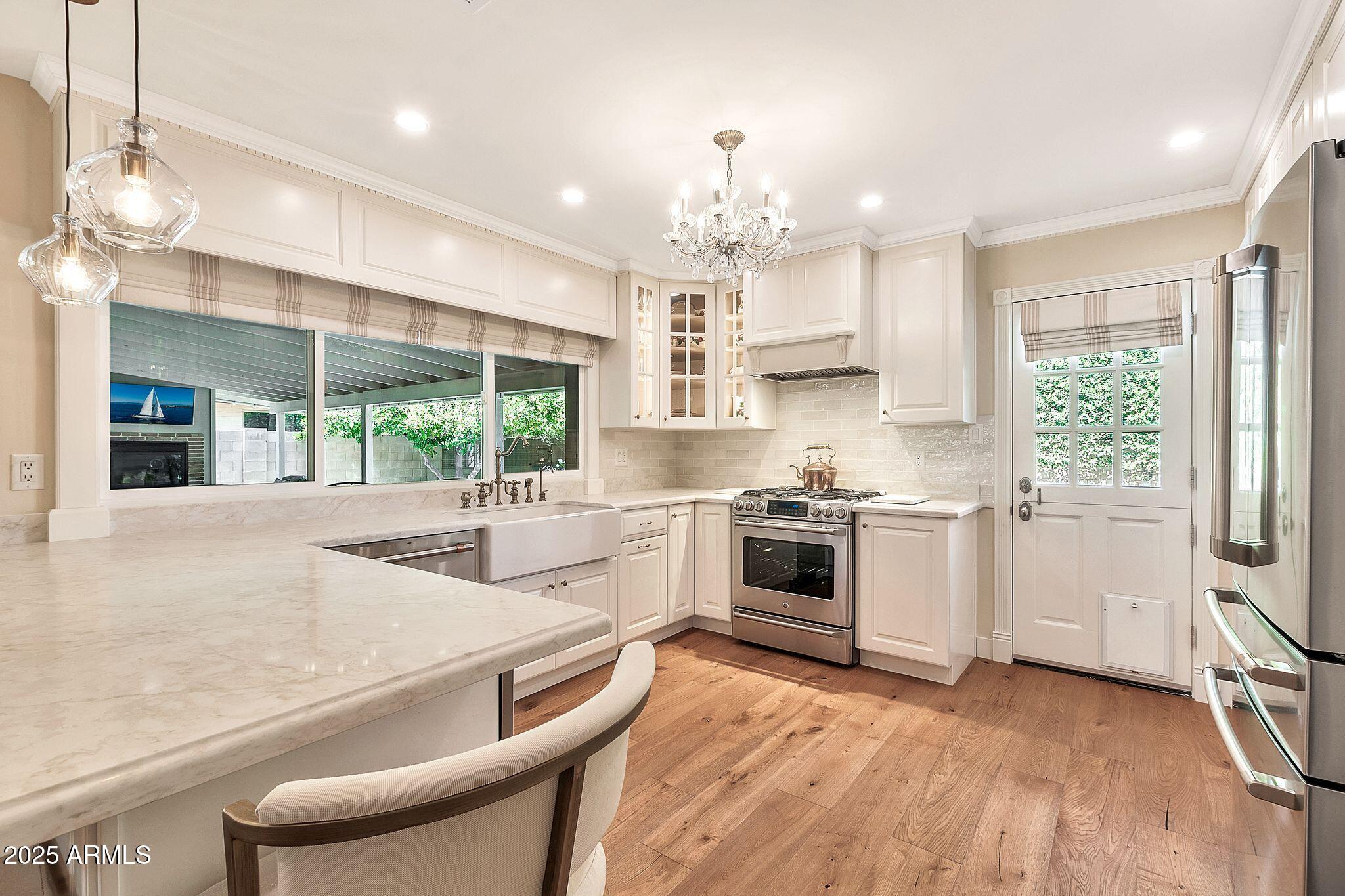 1134 E Magdalena Drive