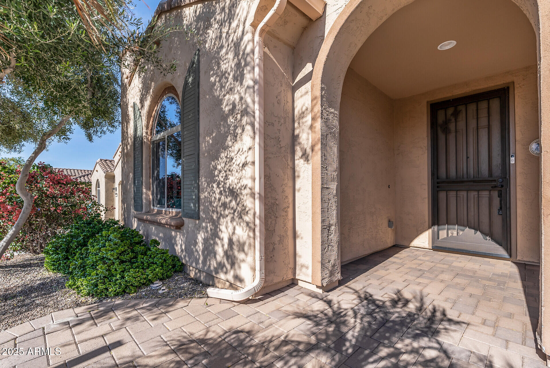 26880 W SIERRA PINTA Drive