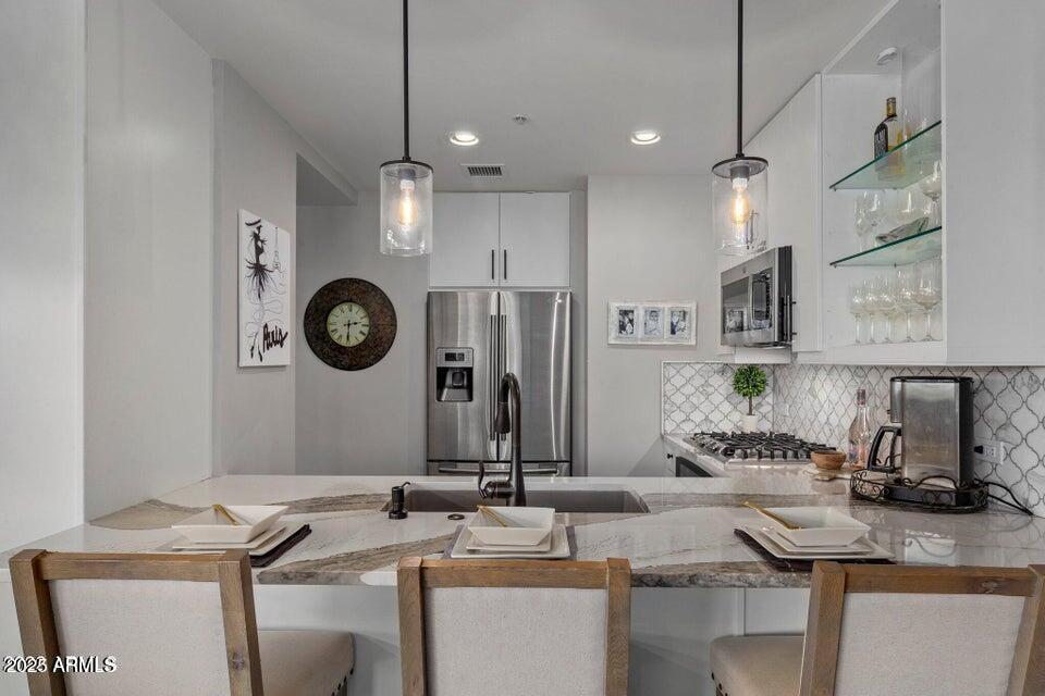 7157 E RANCHO VISTA Drive 6011