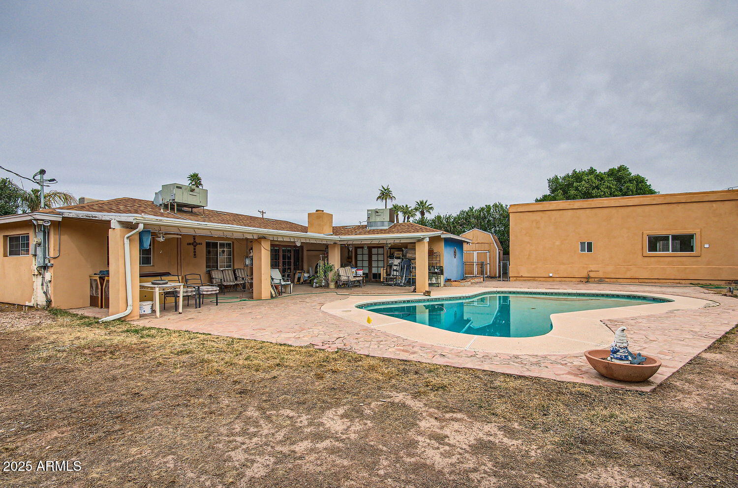 2929 N 55TH Place