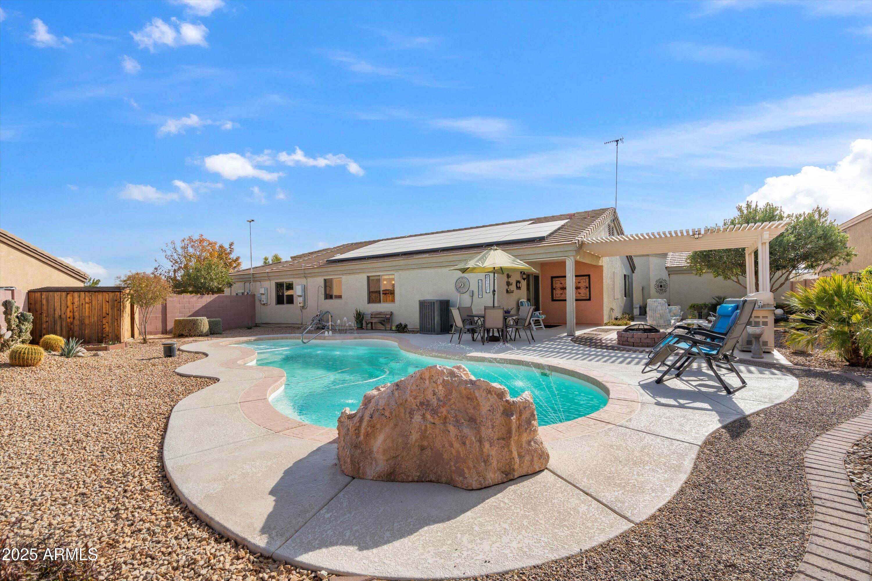 3689 N CRANE Place