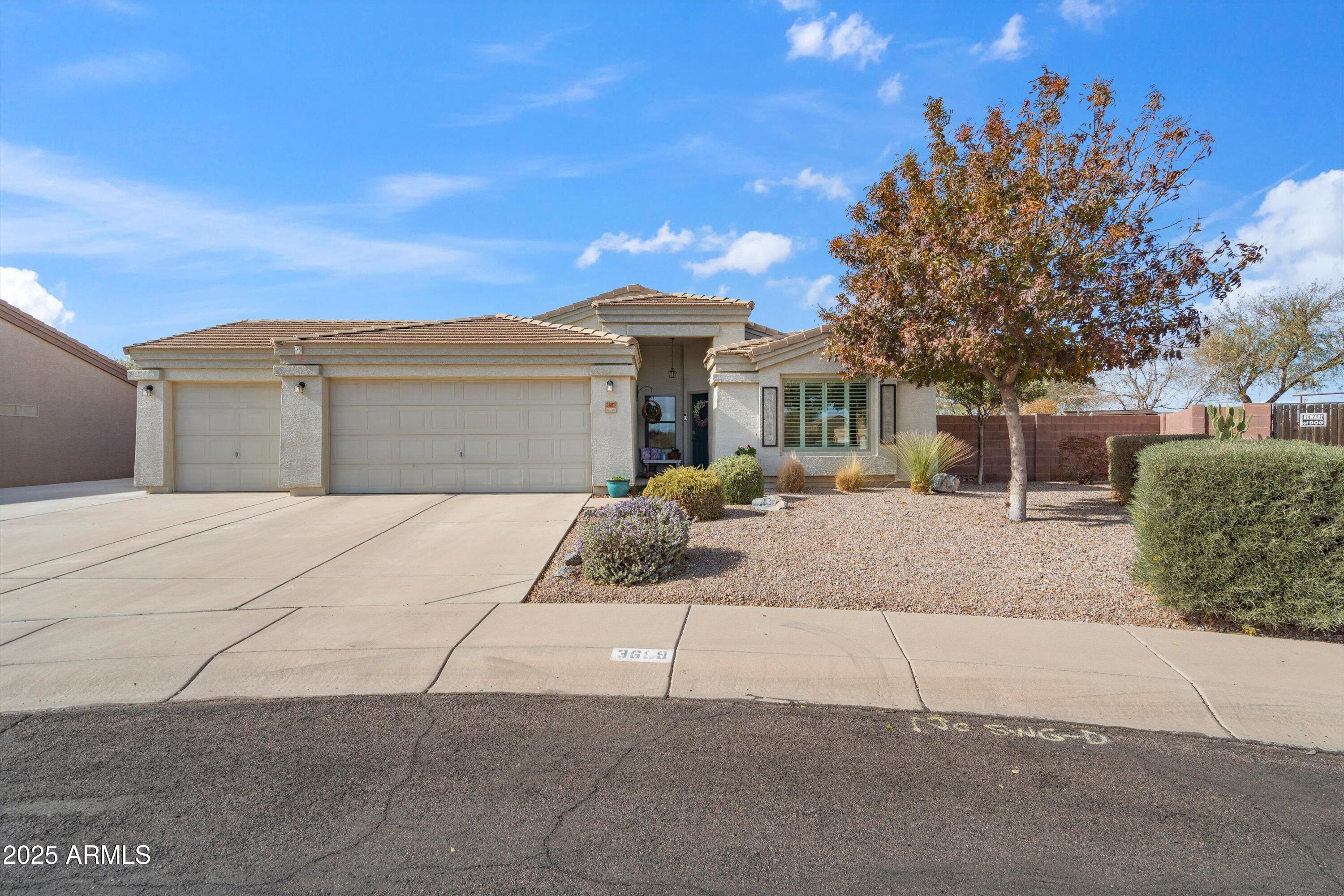 3689 N CRANE Place