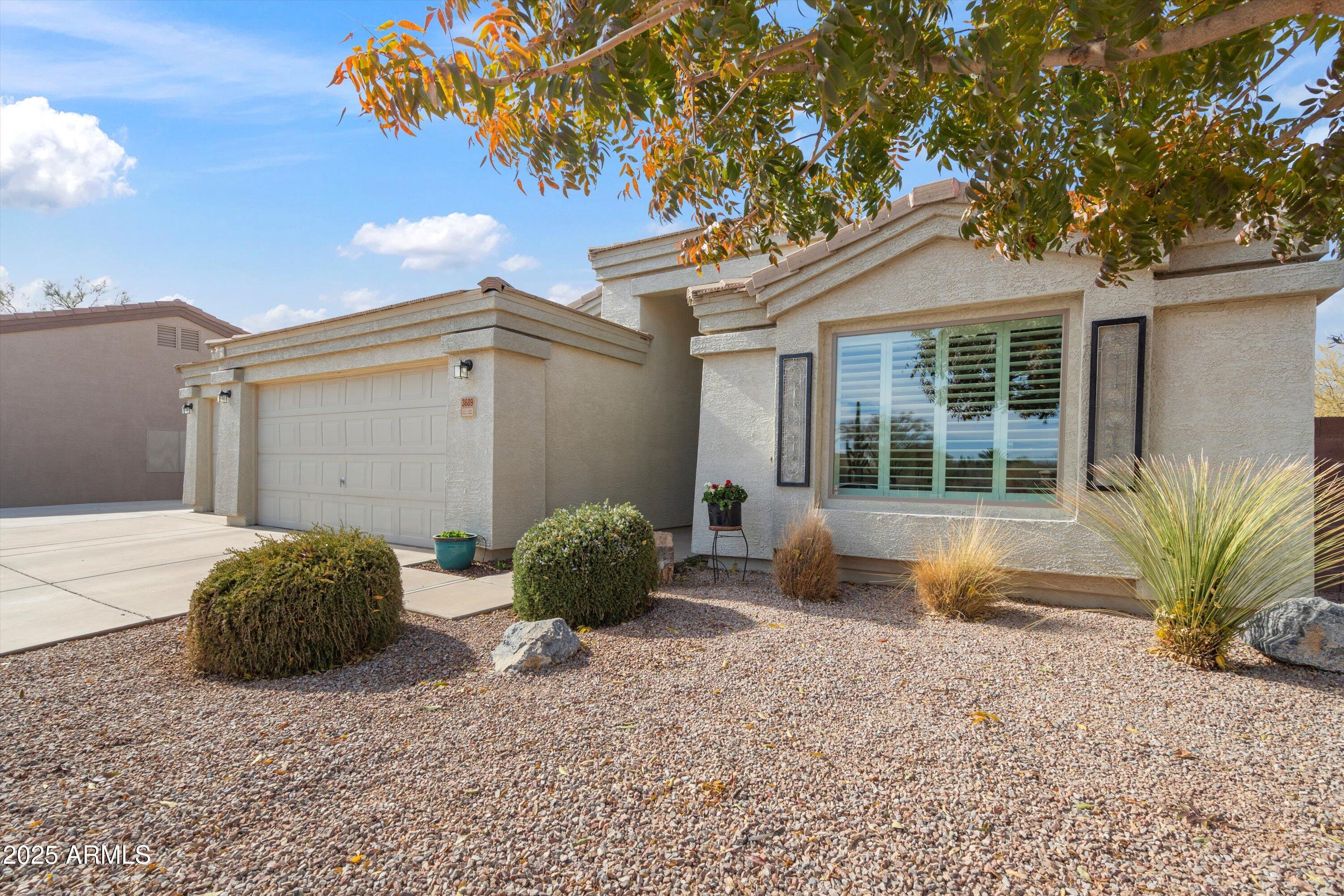 3689 N CRANE Place