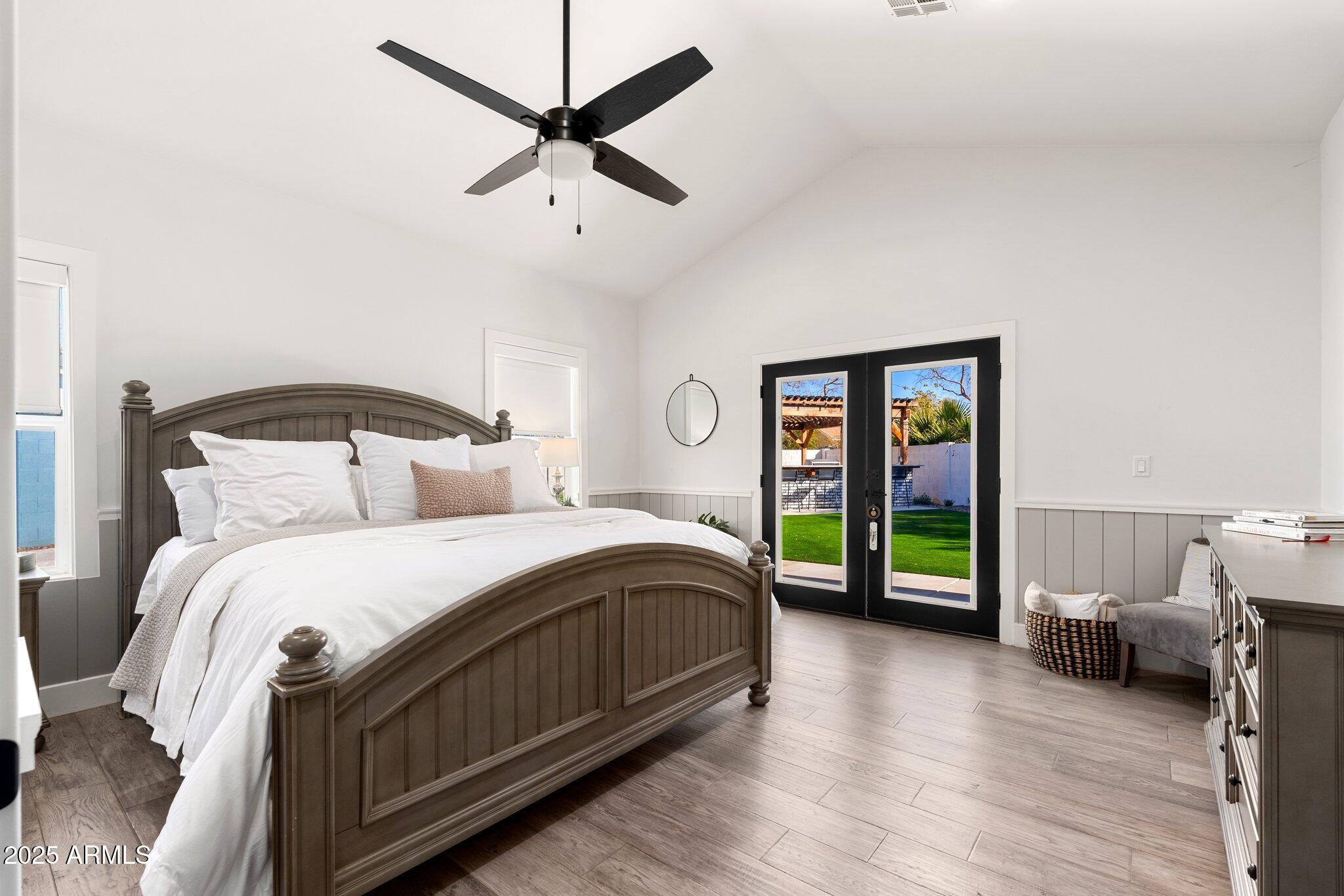 3312 E SELLS Drive