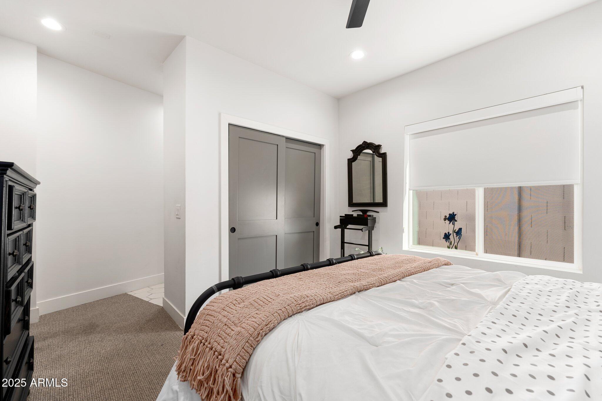 3312 E SELLS Drive