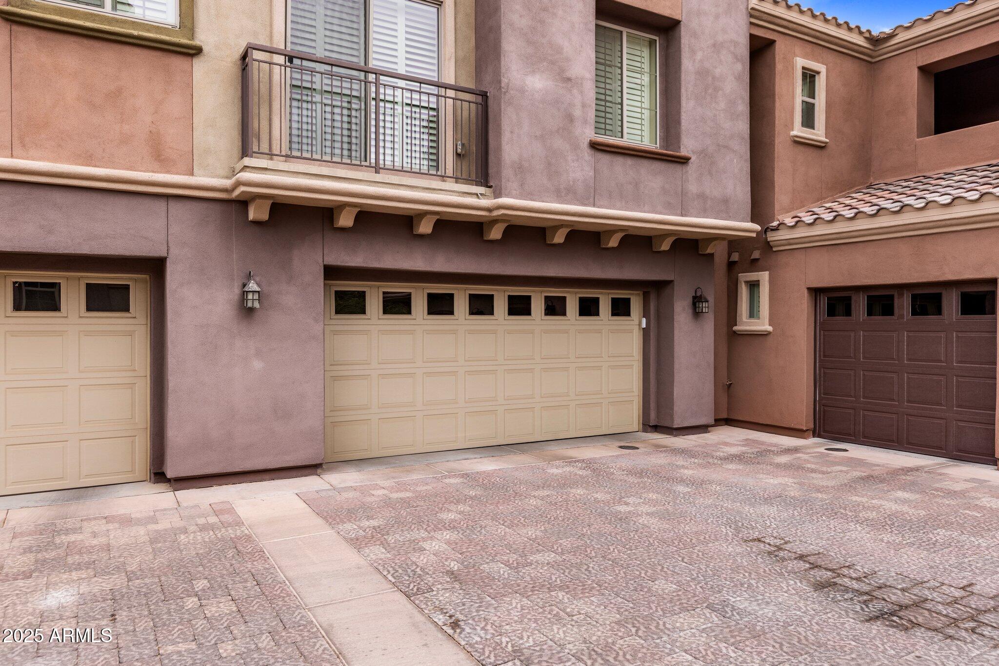 3935 E ROUGH RIDER Road 1368