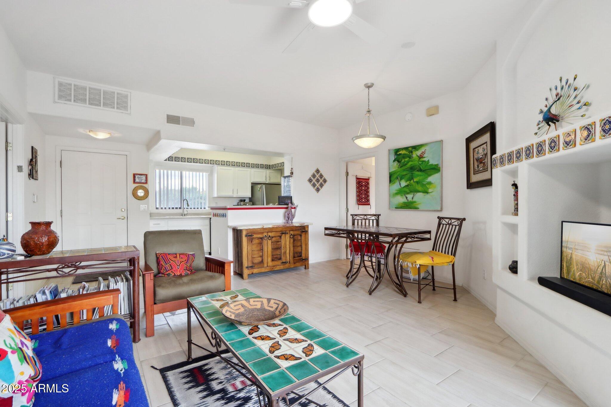 10401 N SAGUARO Boulevard 104