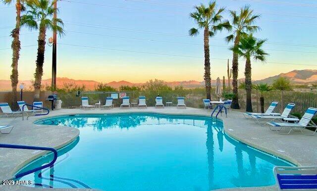 10401 N SAGUARO Boulevard 104