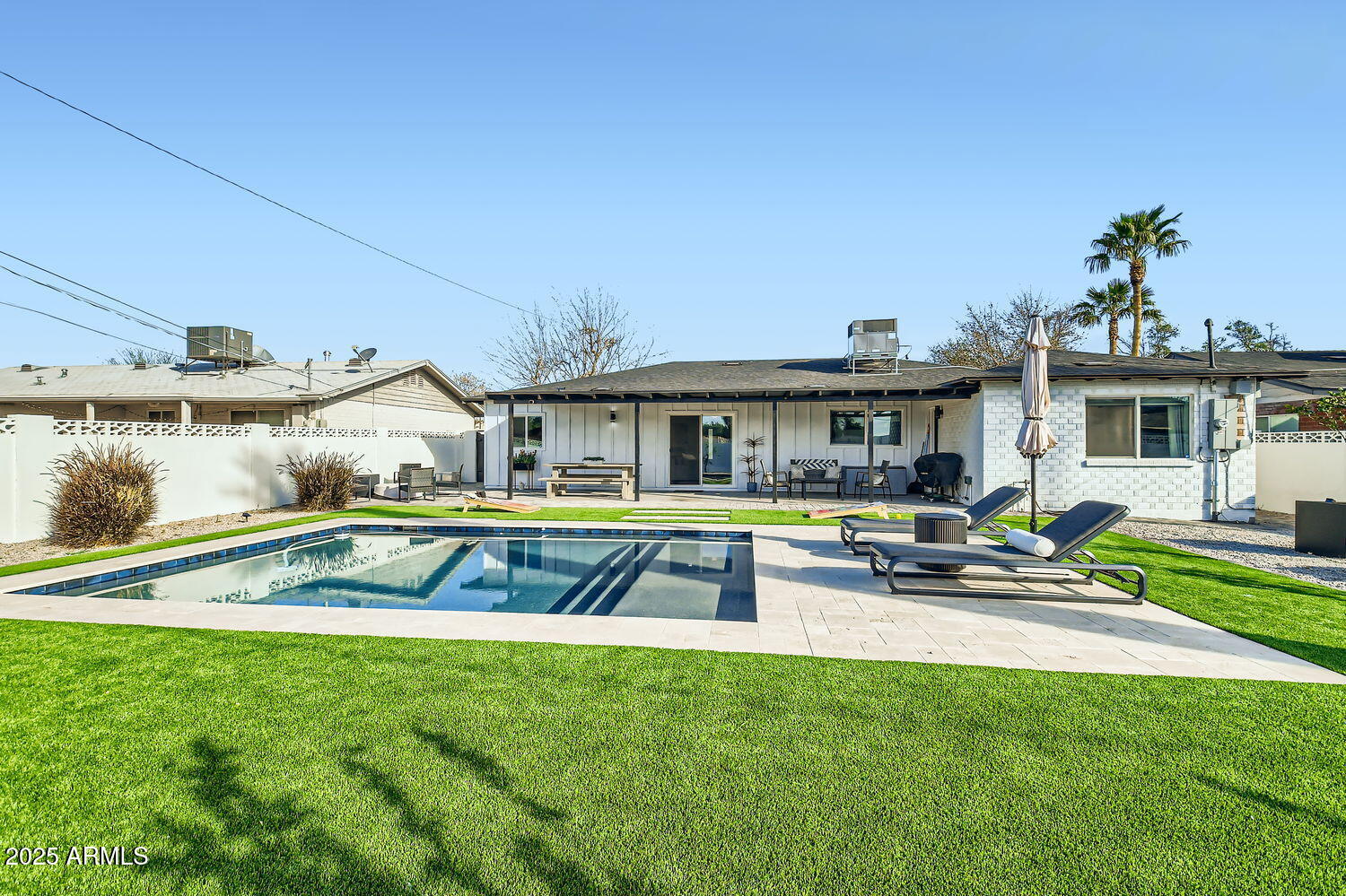 7333 E PALM Lane