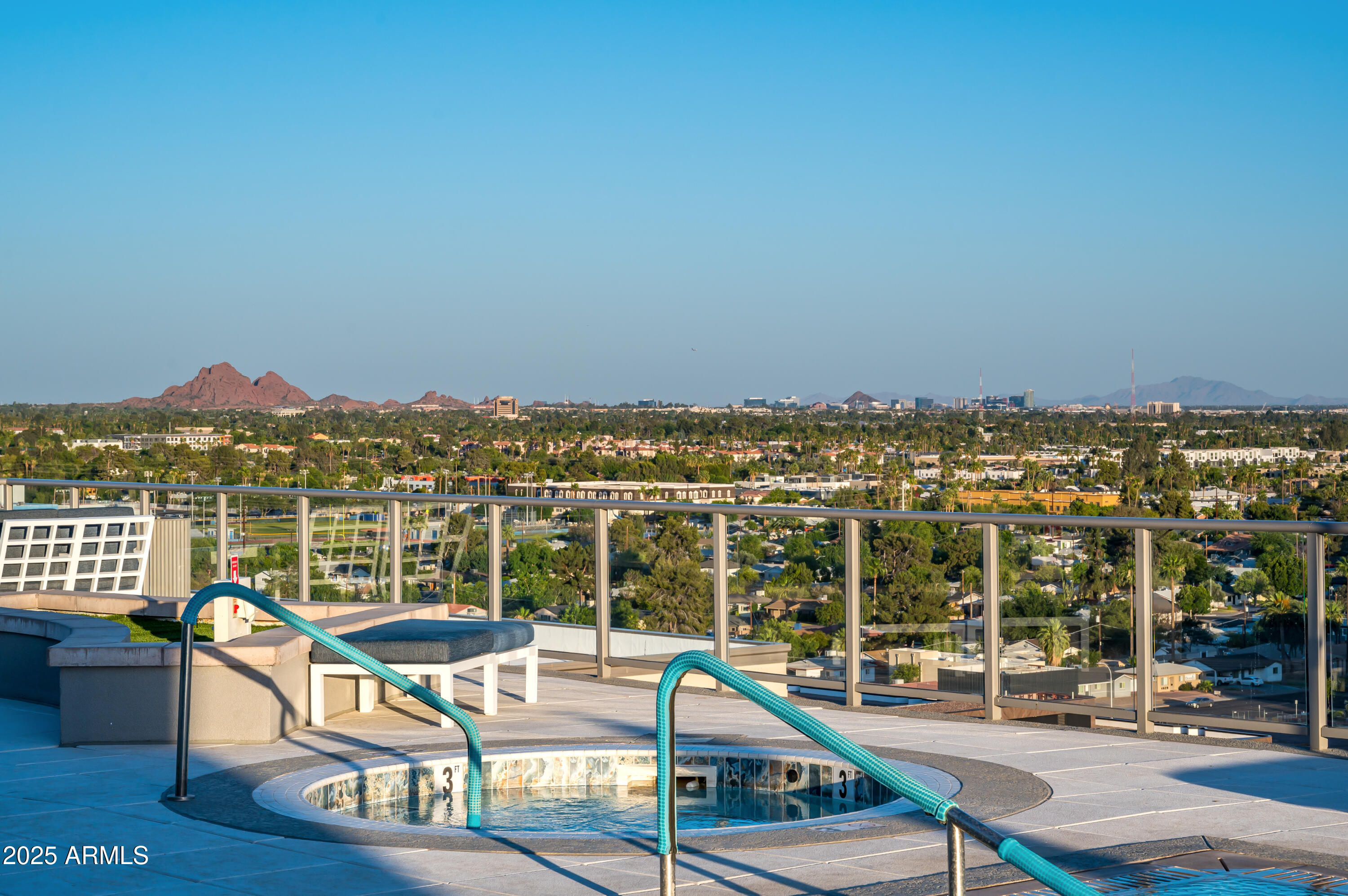 2211 E CAMELBACK Road 601