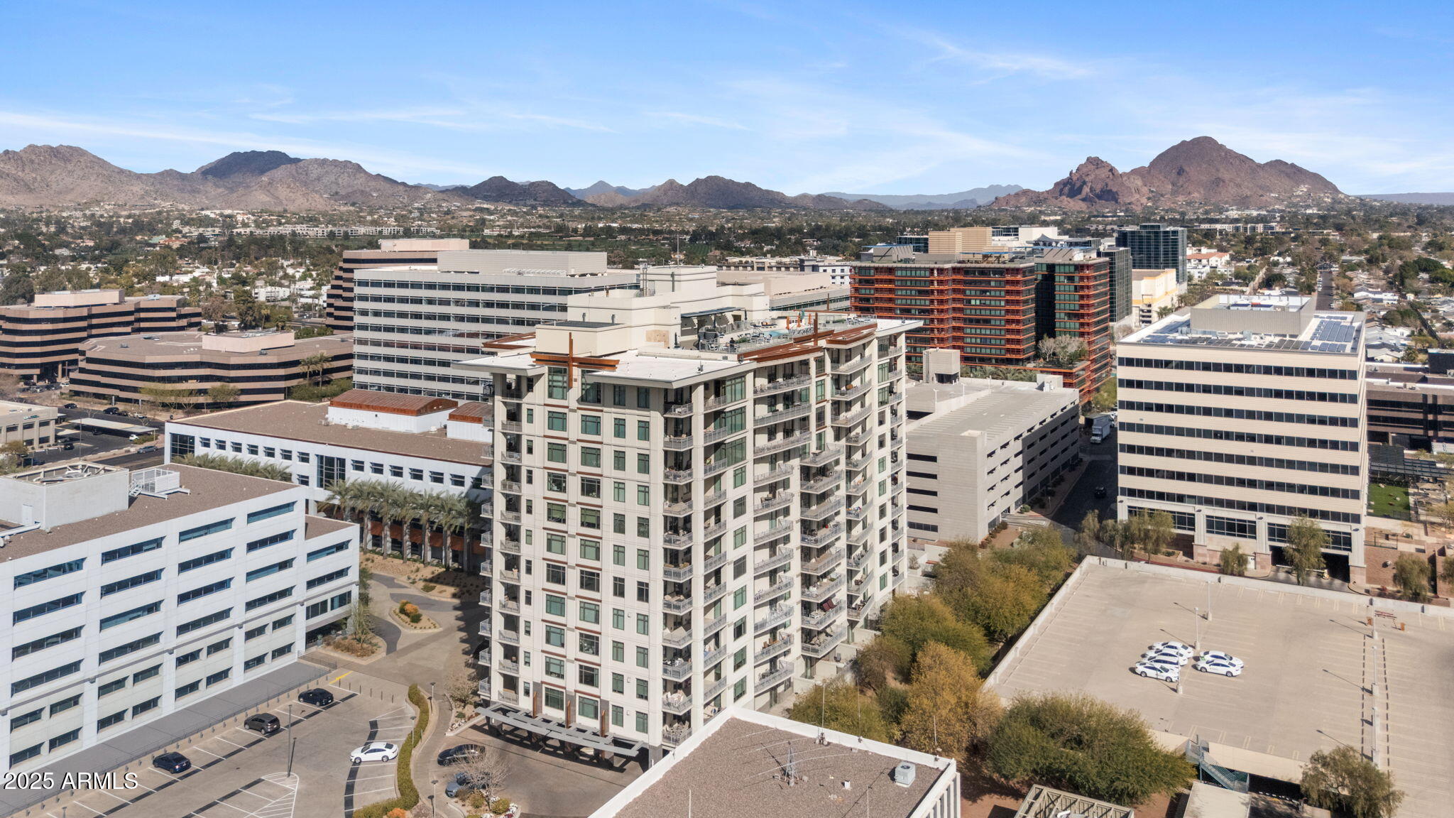 2211 E CAMELBACK Road 601