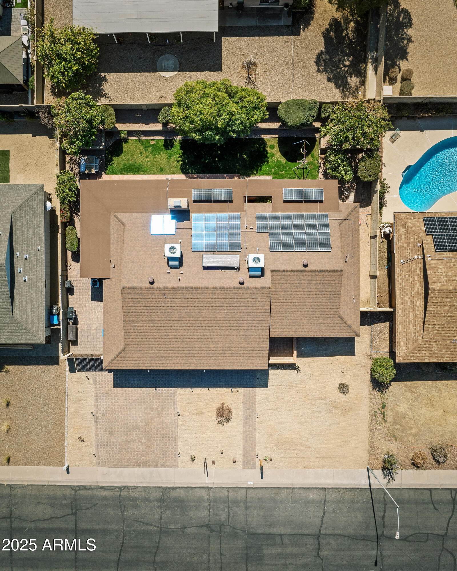 2349 E SAHUARO Drive