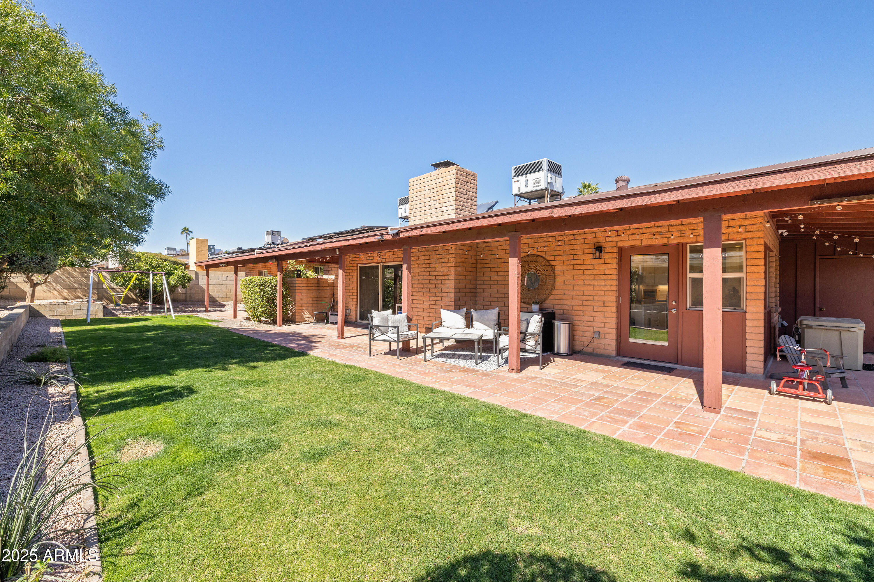 2349 E SAHUARO Drive